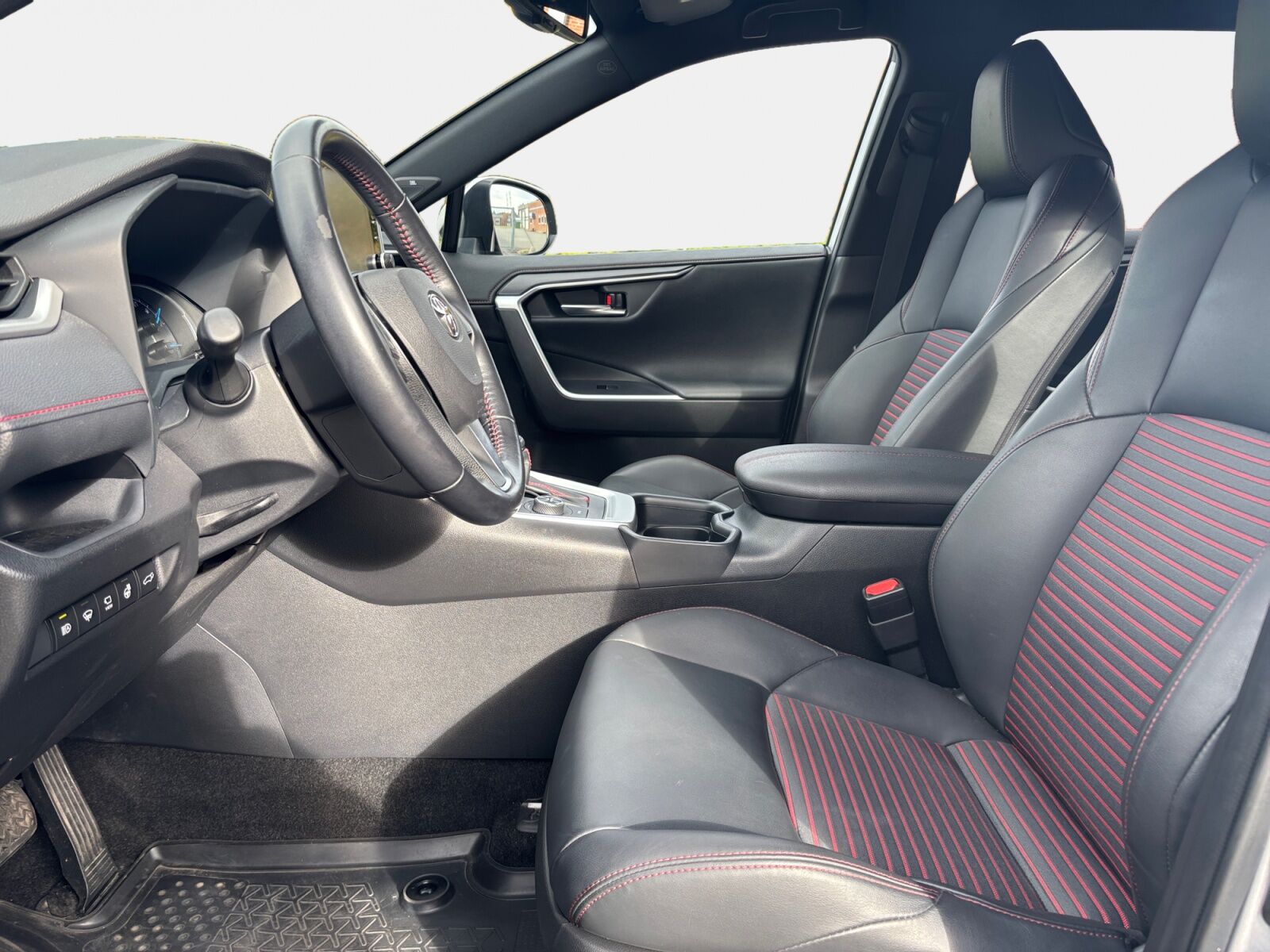 Billede af Toyota RAV4 Plug-in 2,5 Plugin-hybrid H3 Premium AWD 306HK 5d 6g Aut.