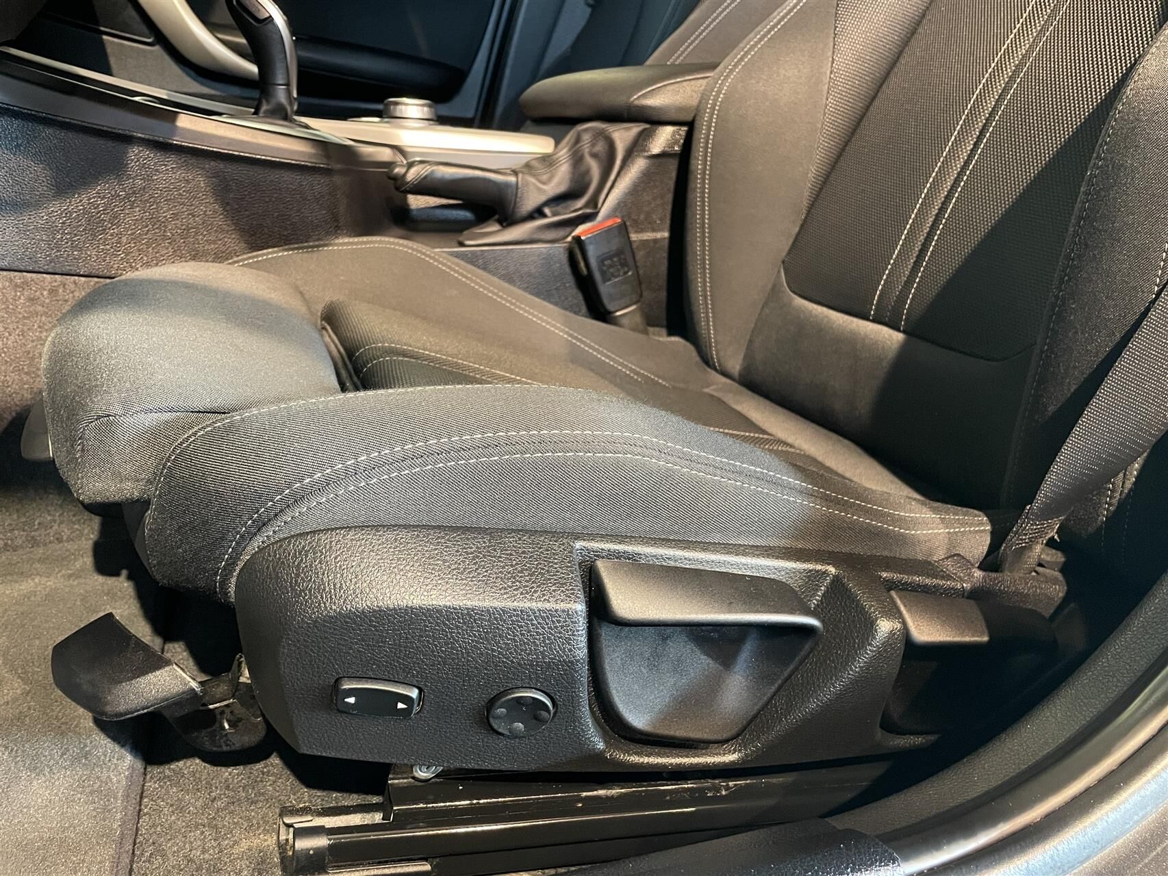 Billede af BMW 120d 2,0 D Steptronic 190HK 5d 8g Aut.