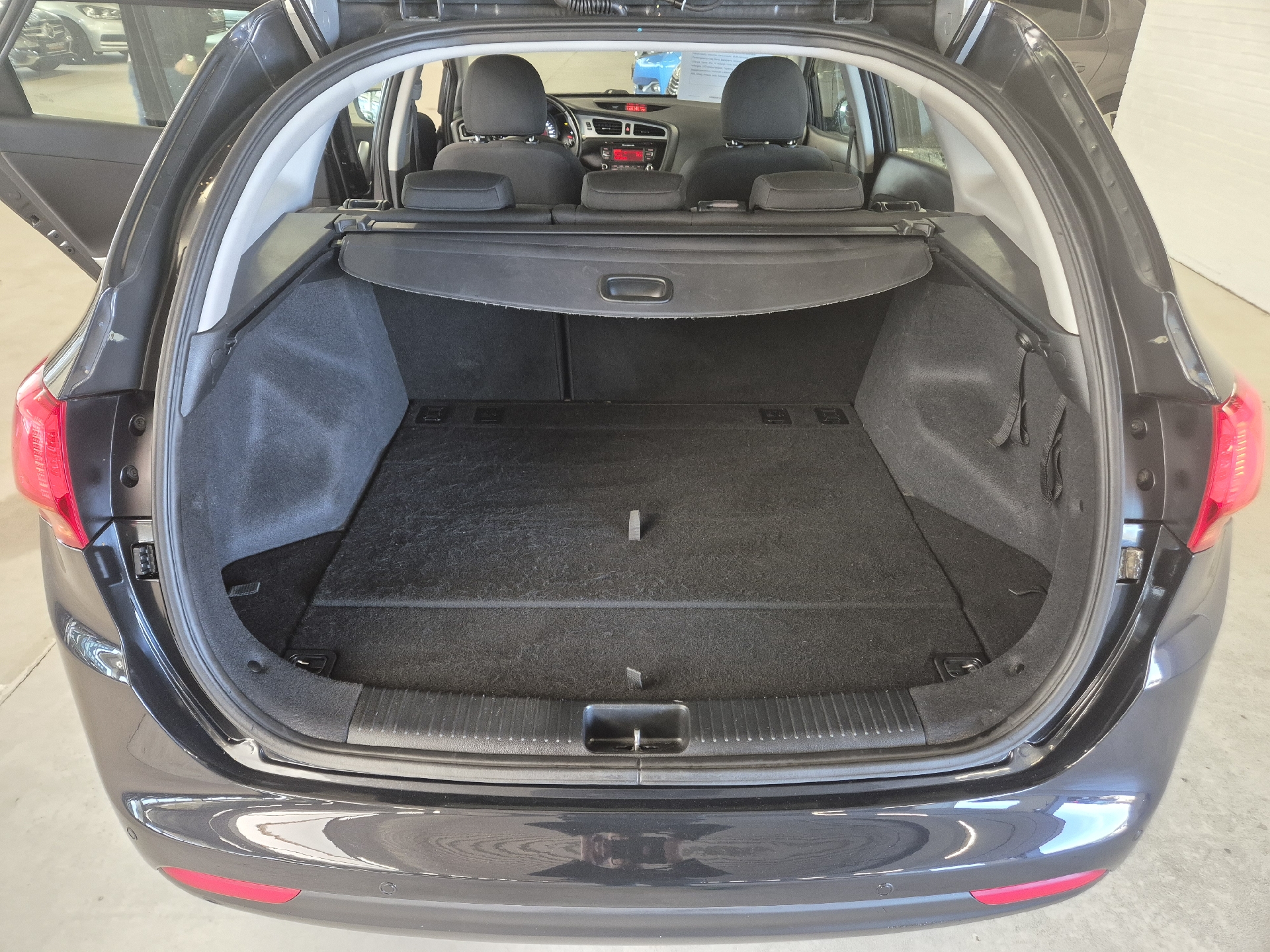 Billede af Kia Ceed SW 1,6 CRDI Limited 128HK Stc 6g