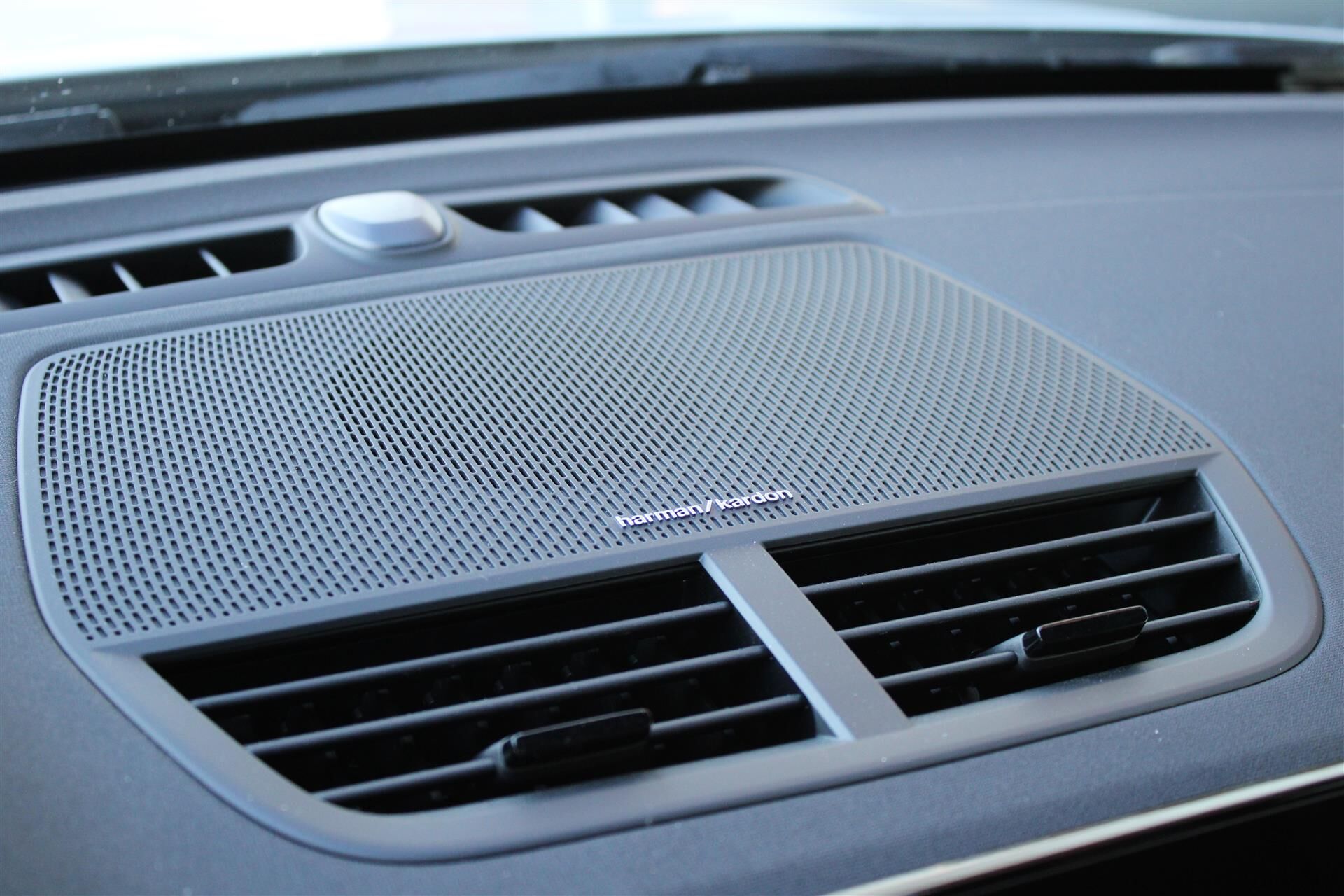 Billede af Polestar 2 EL Long Range Single motor Plus 299HK 5d Aut.