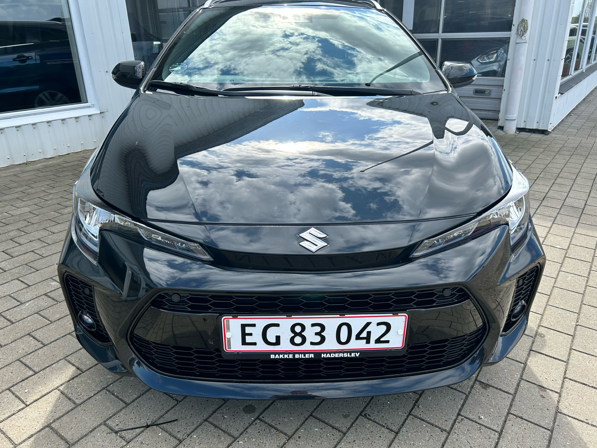 Billede af Suzuki Swace 1,8 Hybrid Active E-CVT 122HK Stc Trinl. Gear