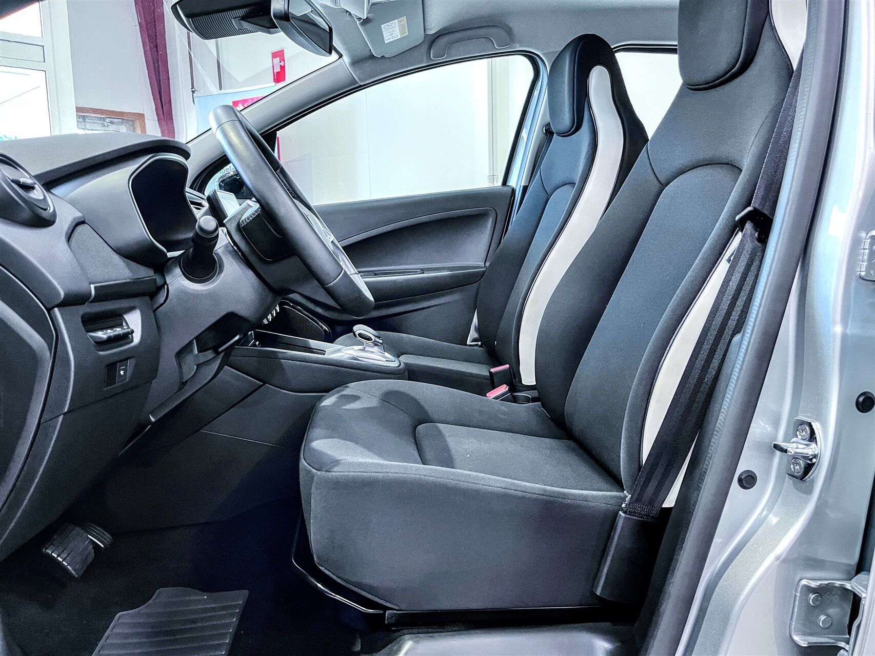 Billede af Renault Zoe 52 kWh Business 136HK 5d Aut. 