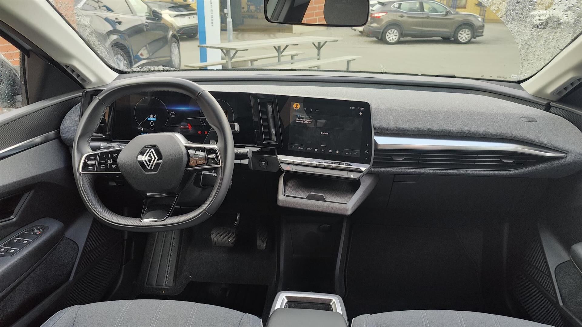 Billede af Renault Mégane E-TECH Equilibre 220HK 5d Aut.