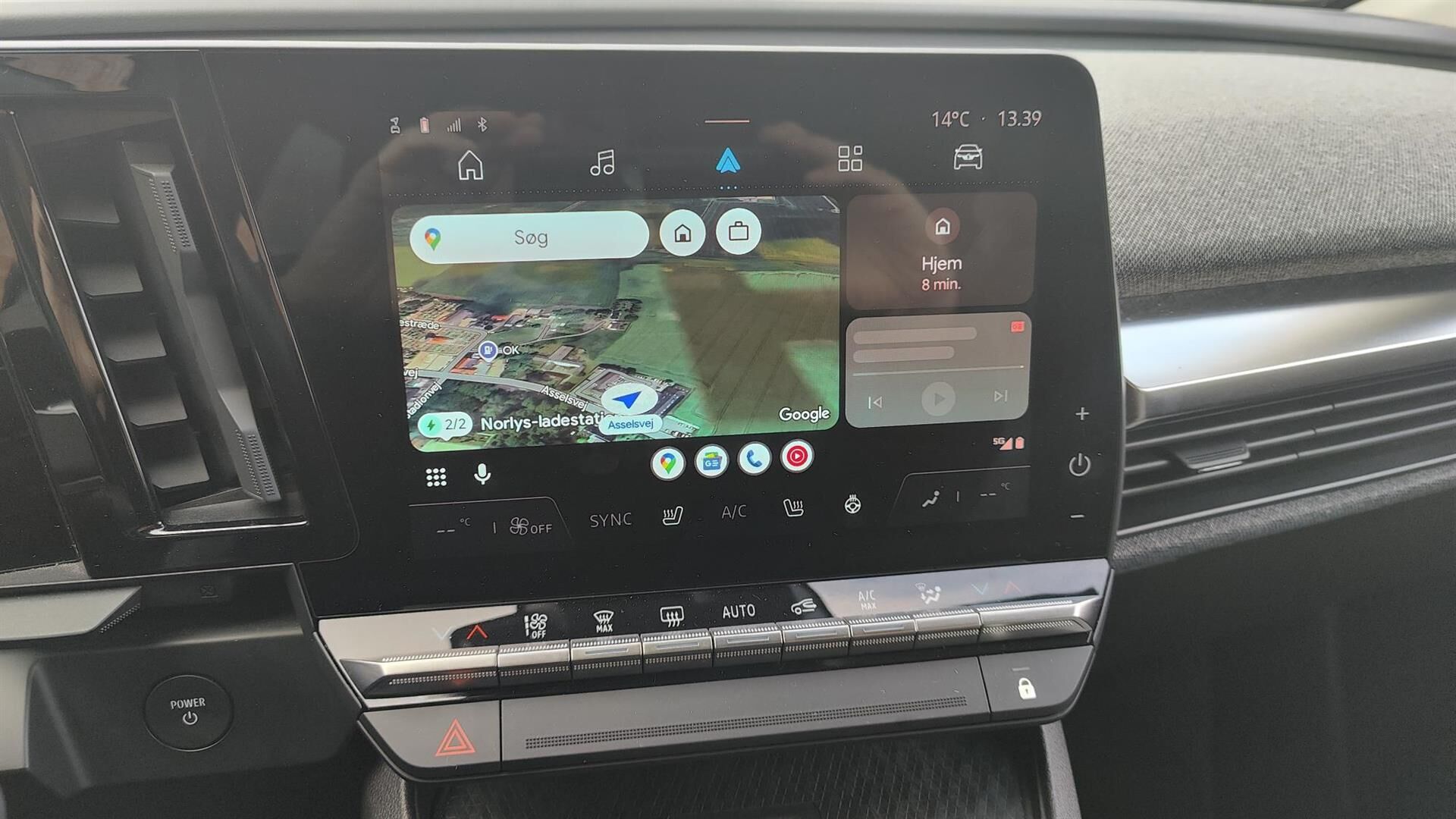 Billede af Renault Mégane E-TECH Equilibre 220HK 5d Aut.