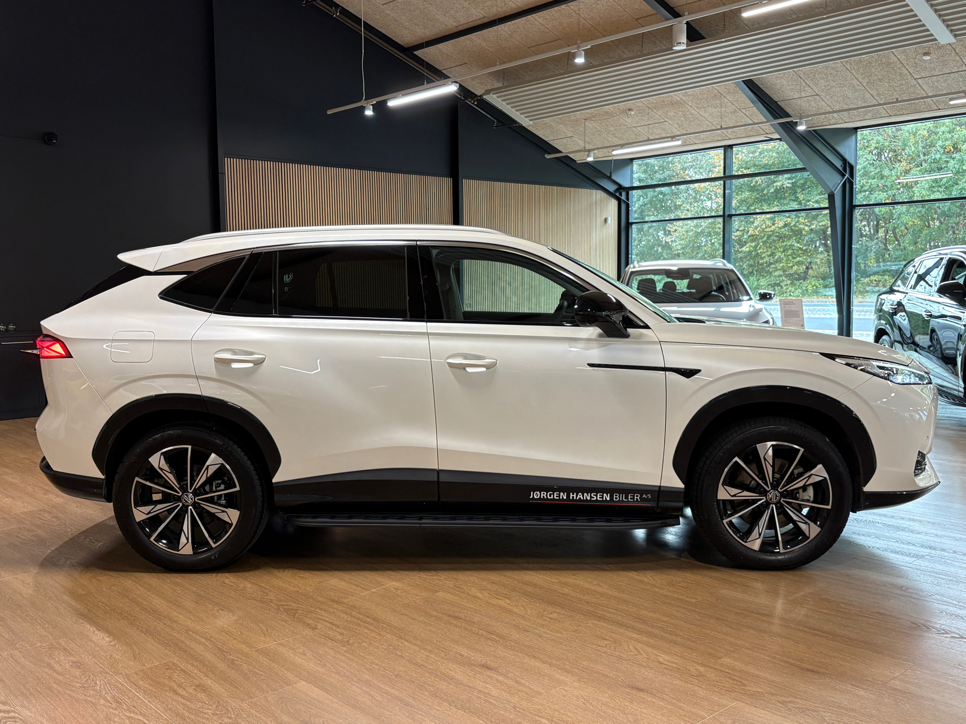 Billede af MG HS 1,5 T GDI  Plugin-hybrid Luxury 272HK 5d Aut.