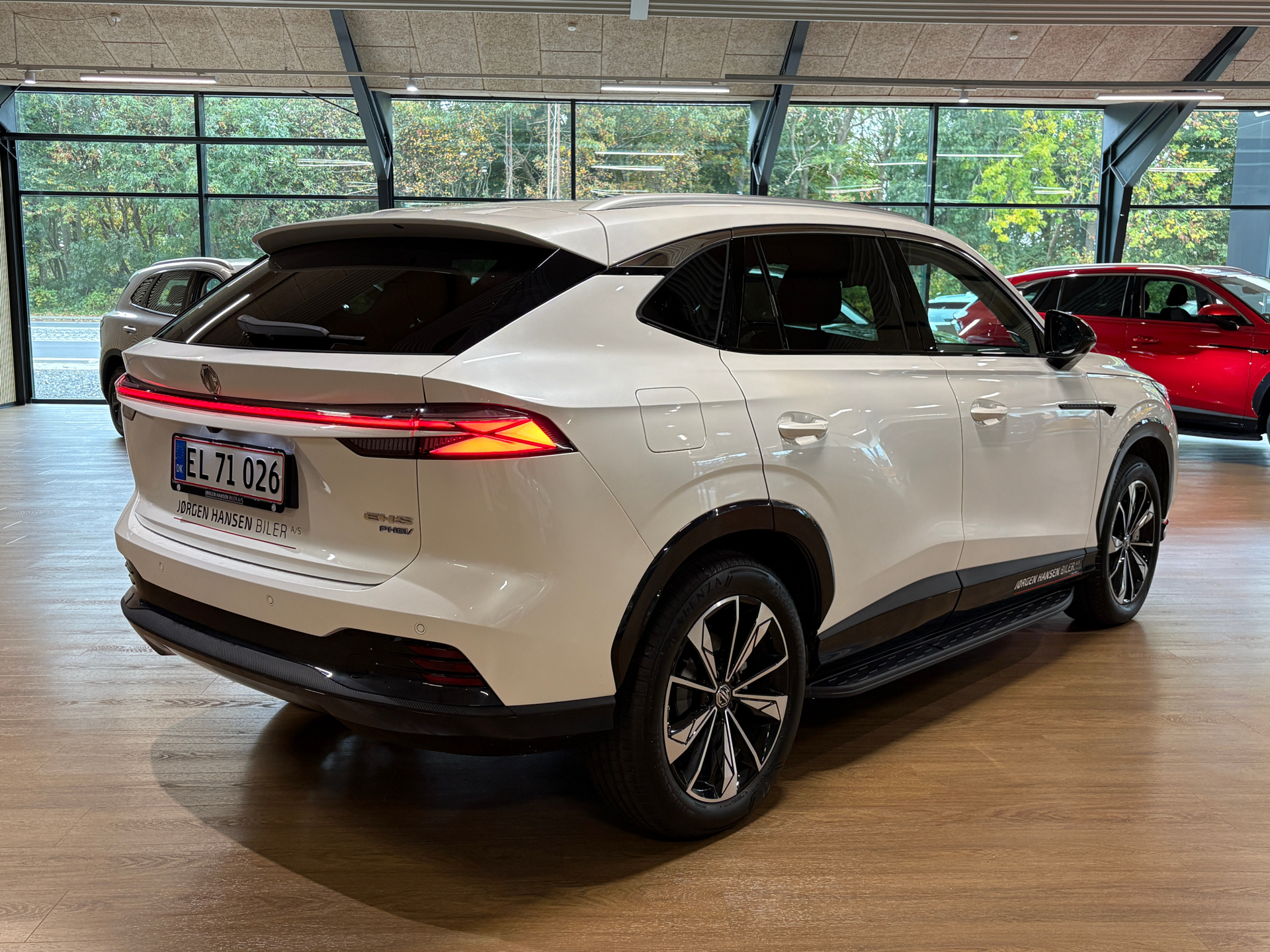 Billede af MG HS 1,5 T GDI  Plugin-hybrid Luxury 272HK 5d Aut.