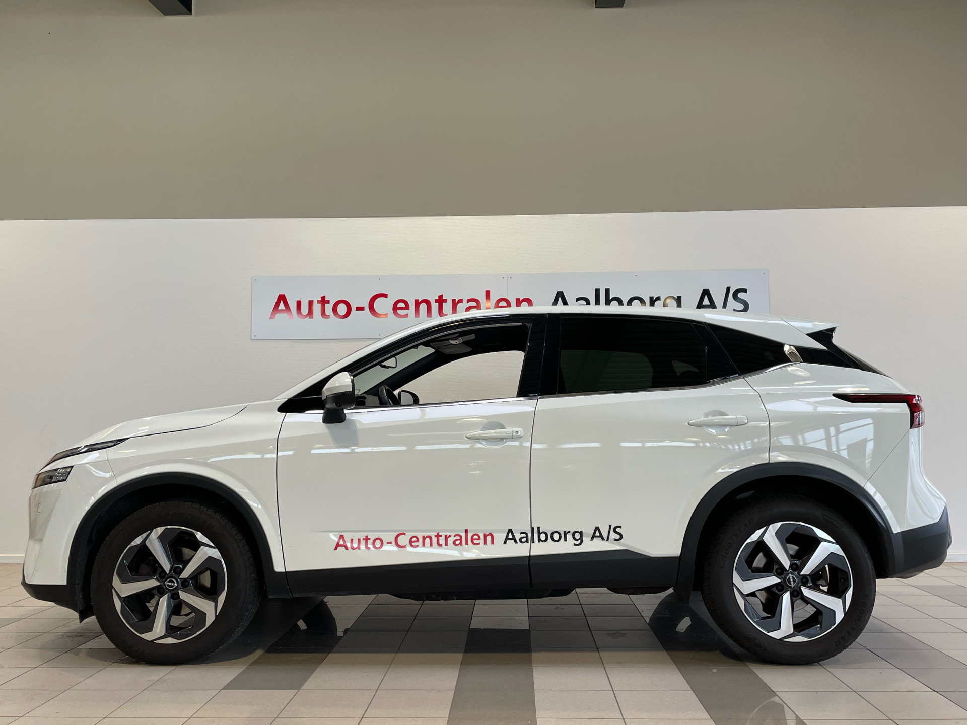 Billede af Nissan Qashqai 1,3 MHEV  Mild hybrid Tekna X-Tronic 158HK 5d 7g Aut.