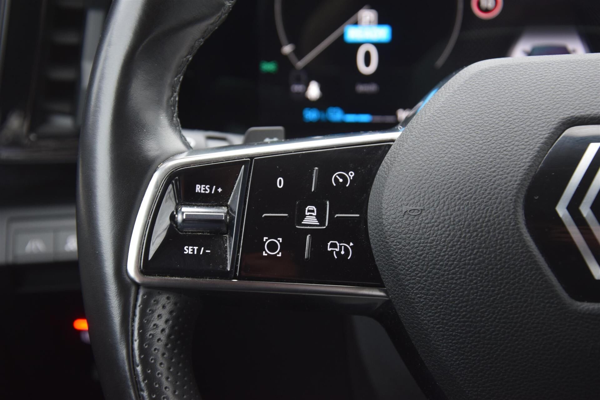 Billede af Renault Mégane E-TECH Equilibre 220HK 5d Aut.