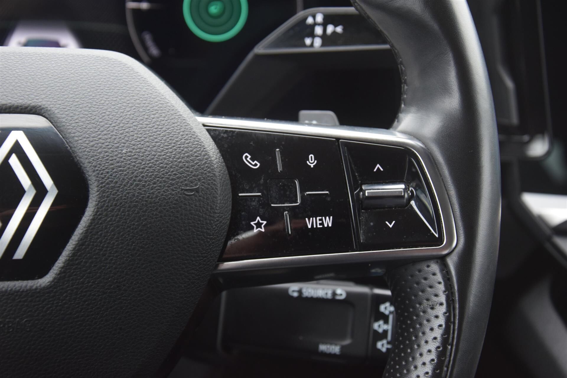 Billede af Renault Mégane E-TECH Equilibre 220HK 5d Aut.