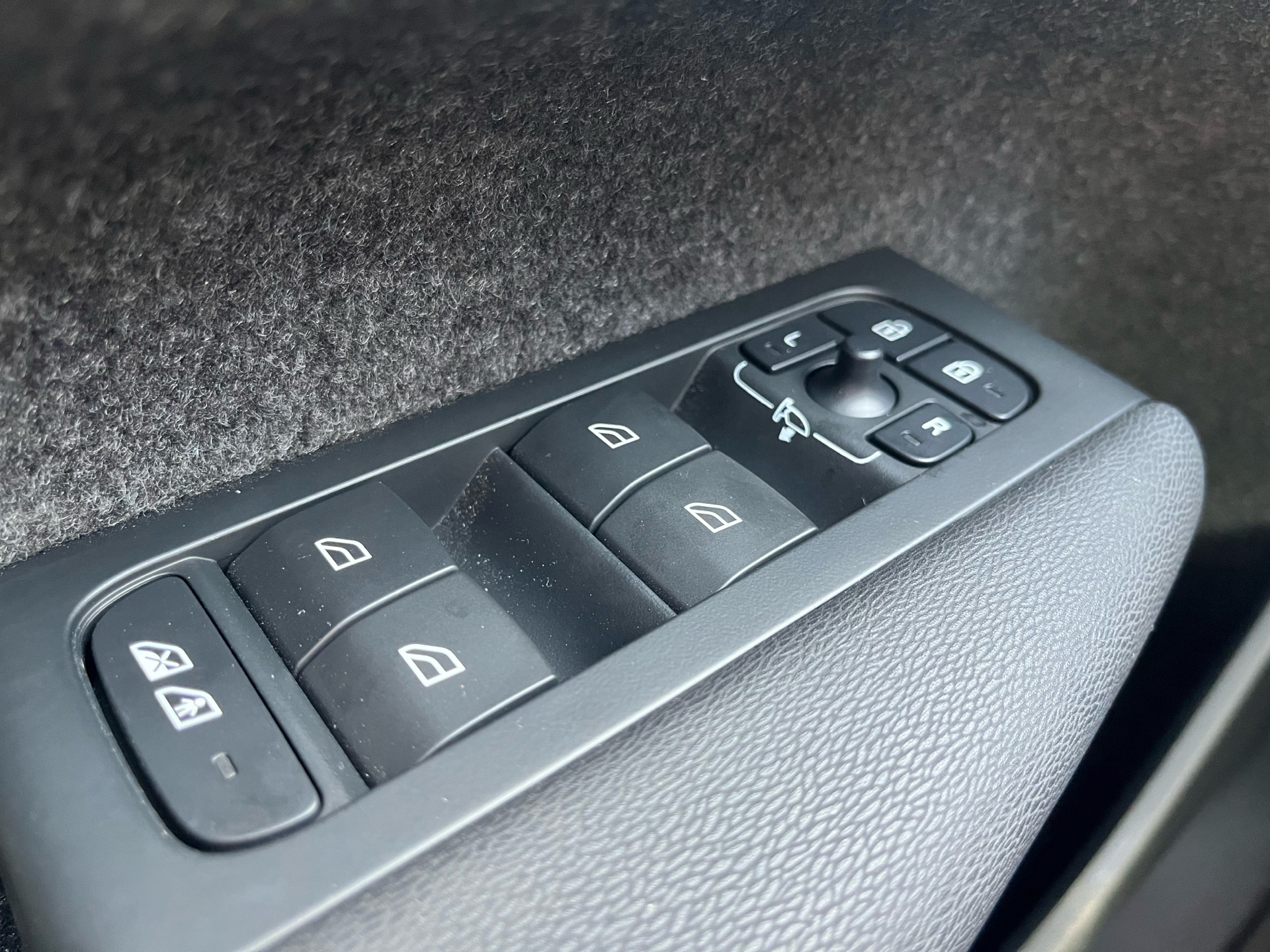 Billede af Volvo C40 Recharge Extended Range Plus 252HK 5d Aut.