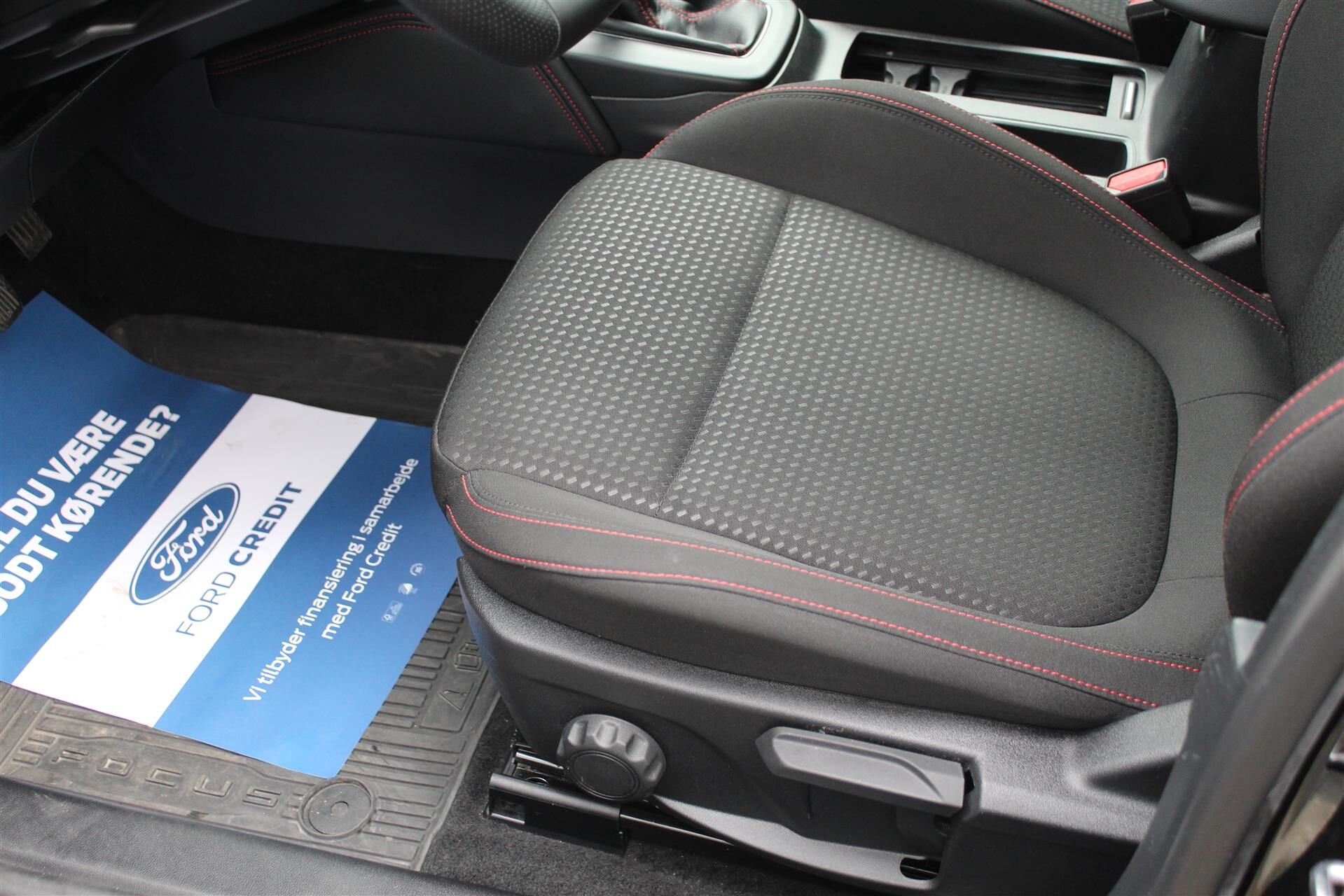 Billede af Ford Focus 1,0 EcoBoost Hybrid ST-Line X 155HK 5d 6g