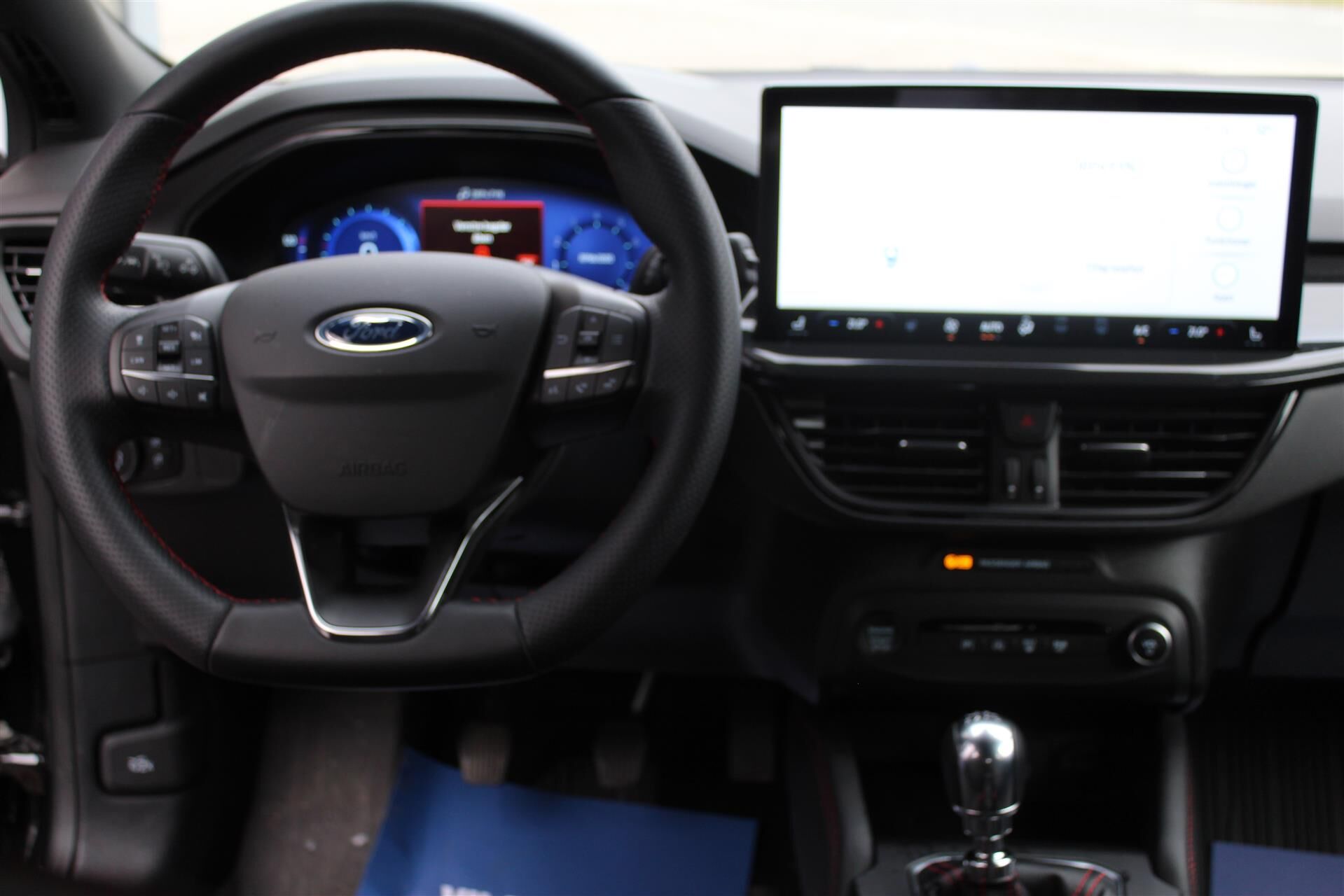Billede af Ford Focus 1,0 EcoBoost Hybrid ST-Line X 155HK 5d 6g