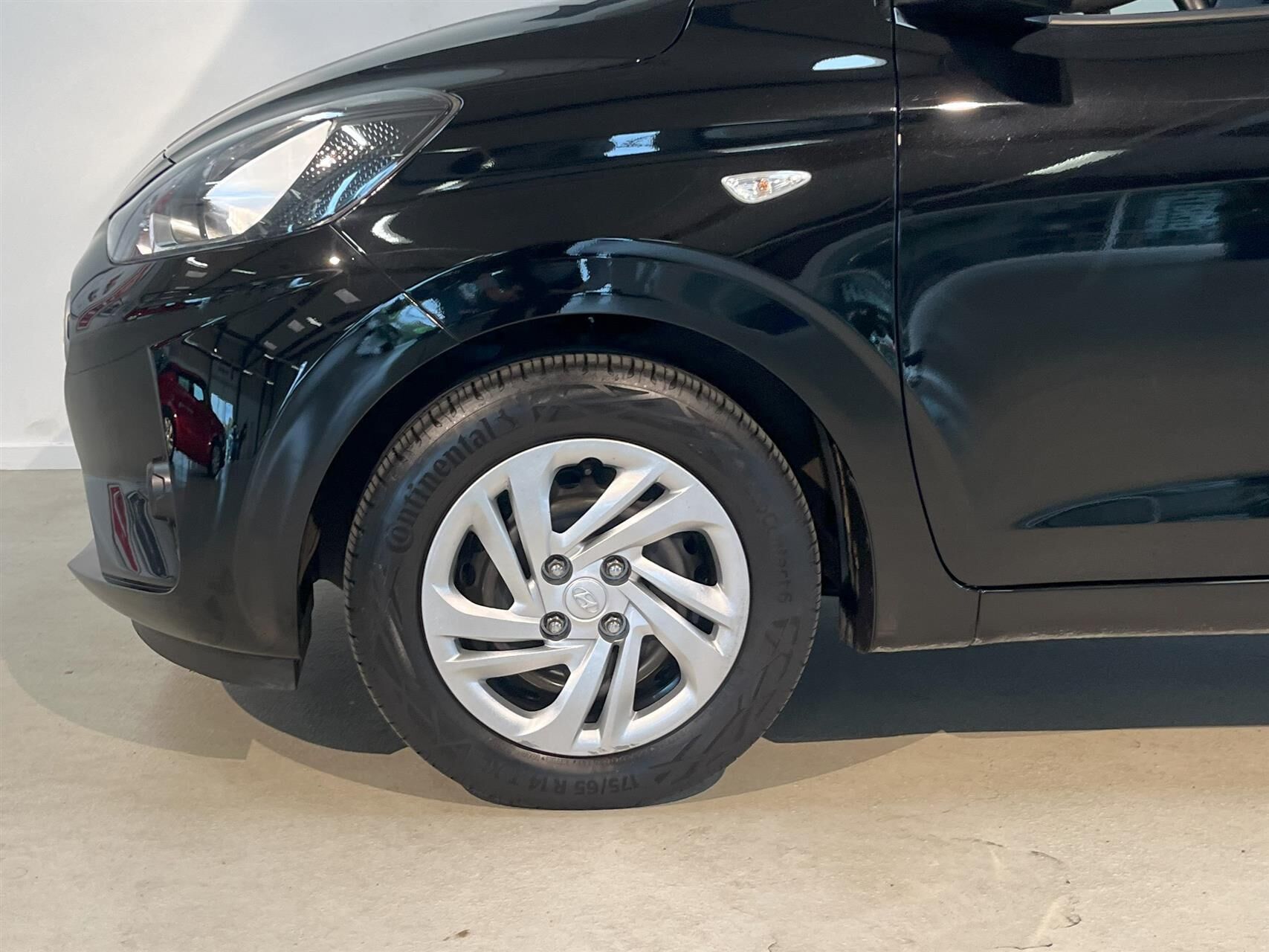 Billede af Hyundai i10 1,0 Essential AMT 67HK 5d Aut.