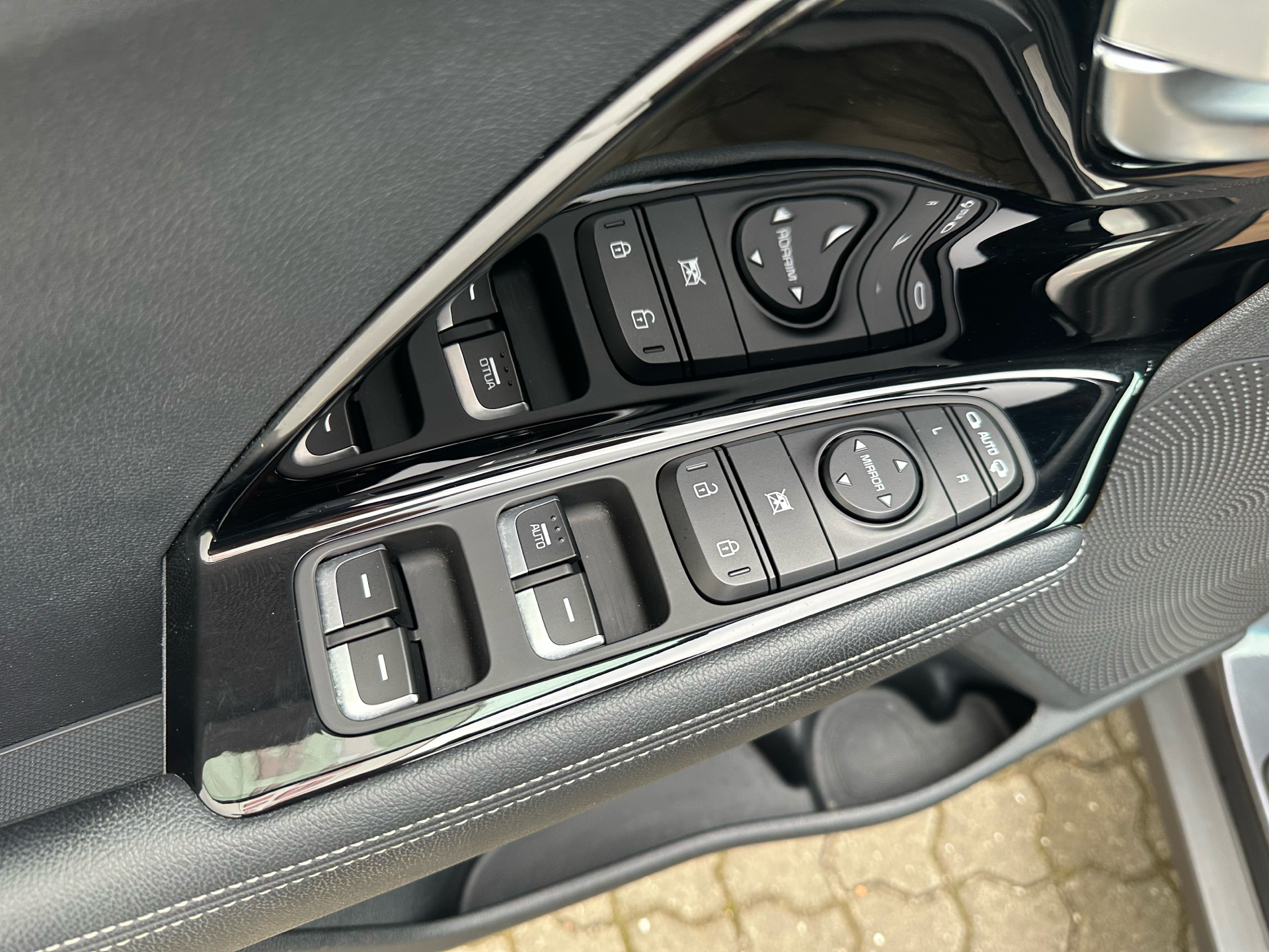 Billede af Kia Niro 1,6 GDI PHEV  Plugin-hybrid Advance DCT 141HK 5d 6g Aut.