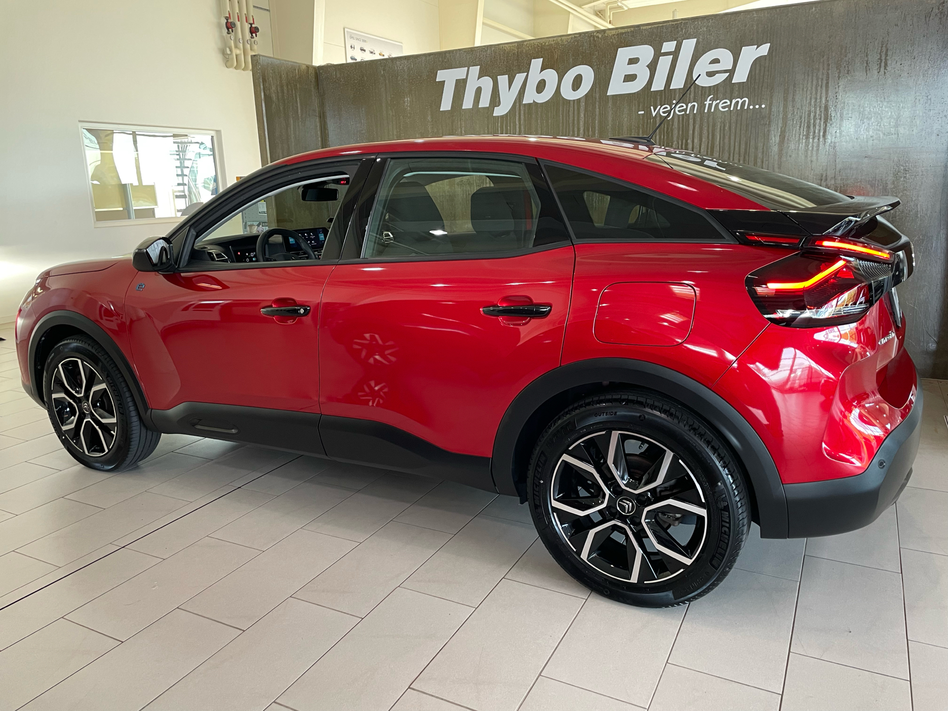 Billede af Citroën e-C4 EL Concorde 136HK 5d Aut.