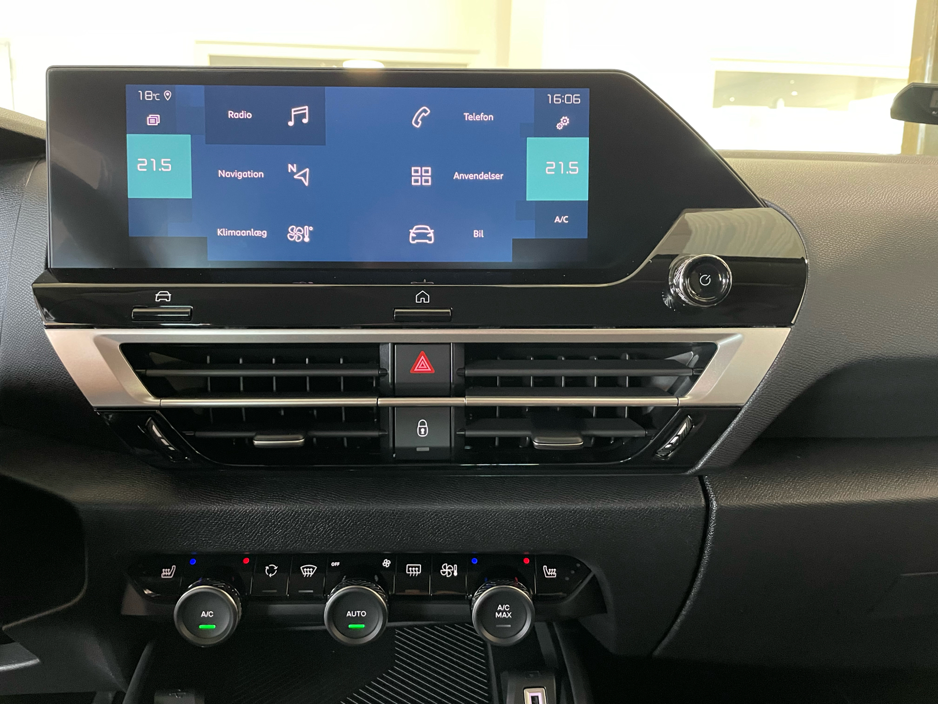 Billede af Citroën e-C4 EL Concorde 136HK 5d Aut.