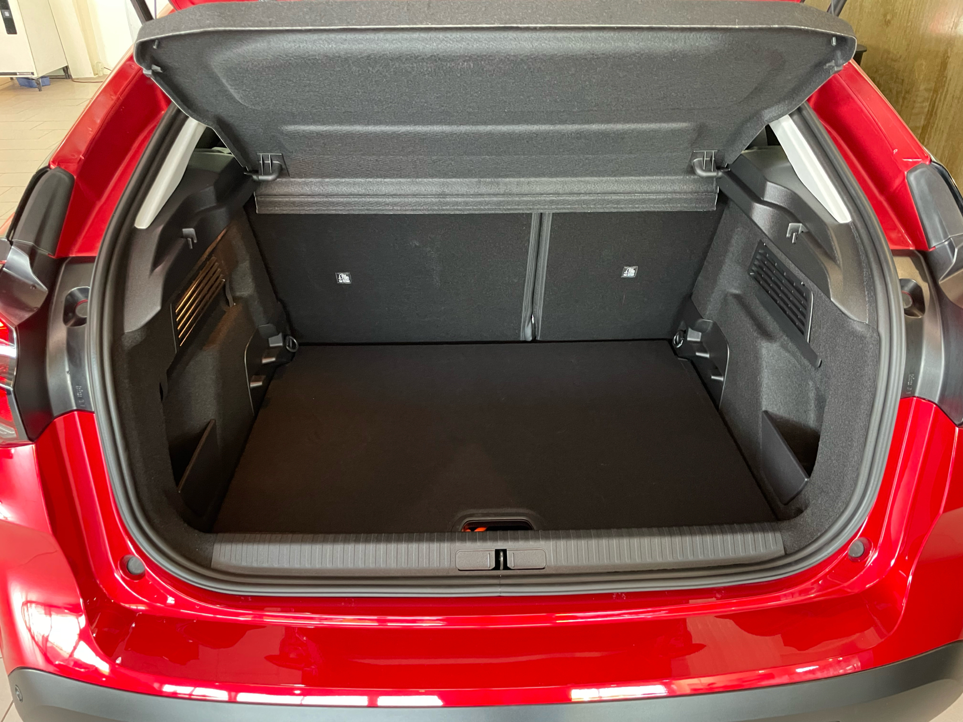 Billede af Citroën e-C4 EL Concorde 136HK 5d Aut.