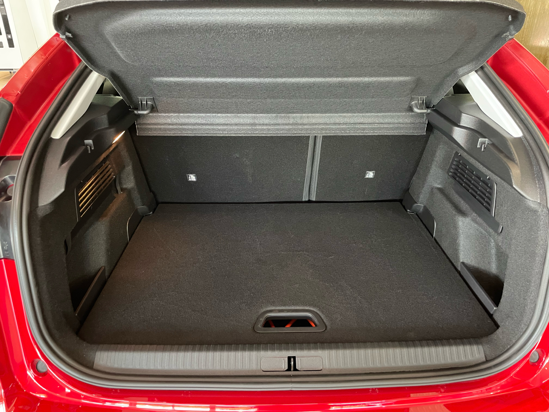 Billede af Citroën e-C4 EL Concorde 136HK 5d Aut.