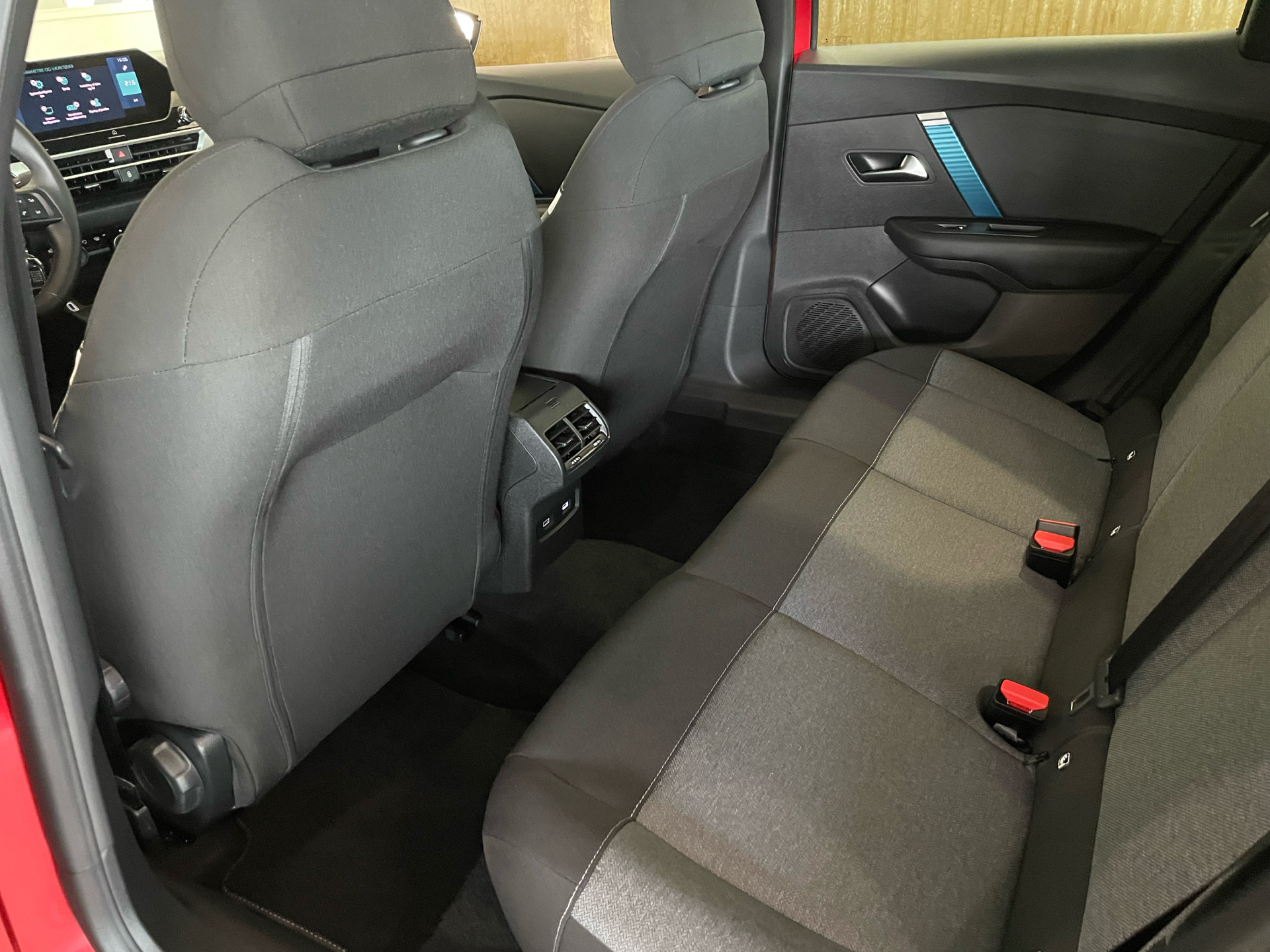Billede af Citroën e-C4 EL Concorde 136HK 5d Aut.