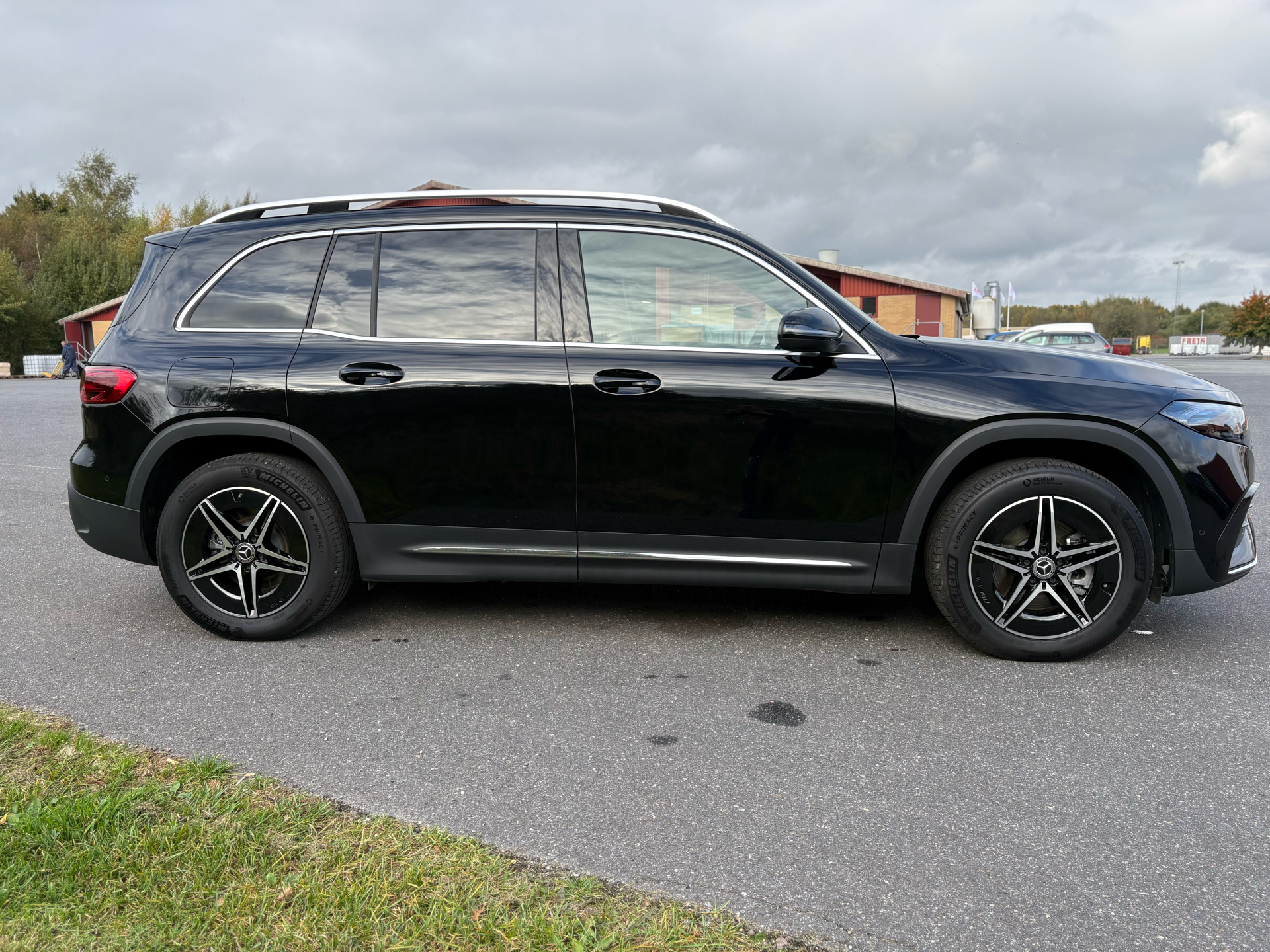 Billede af Mercedes-Benz EQB 350 EL AMG Advance 4Matic 292HK 5d Aut.