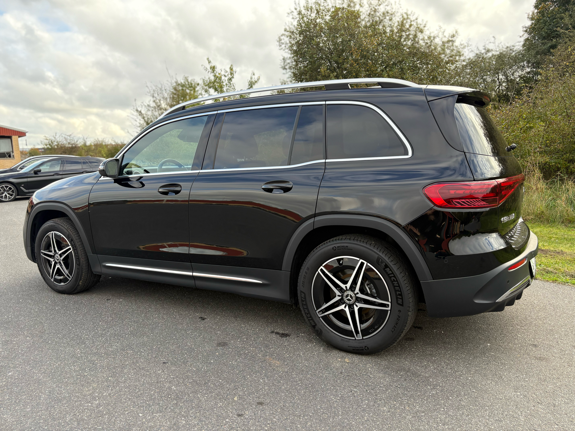 Billede af Mercedes-Benz EQB 350 EL AMG Advance 4Matic 292HK 5d Aut.