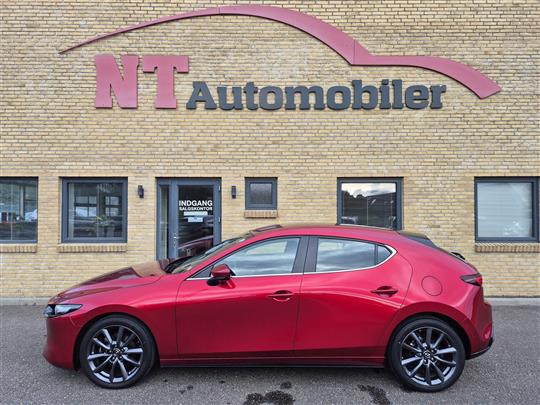 Mazda 3 2,0 Skyactiv-G  Mild hybrid Sky m. Technology Pack 122HK 5d 6g Aut.