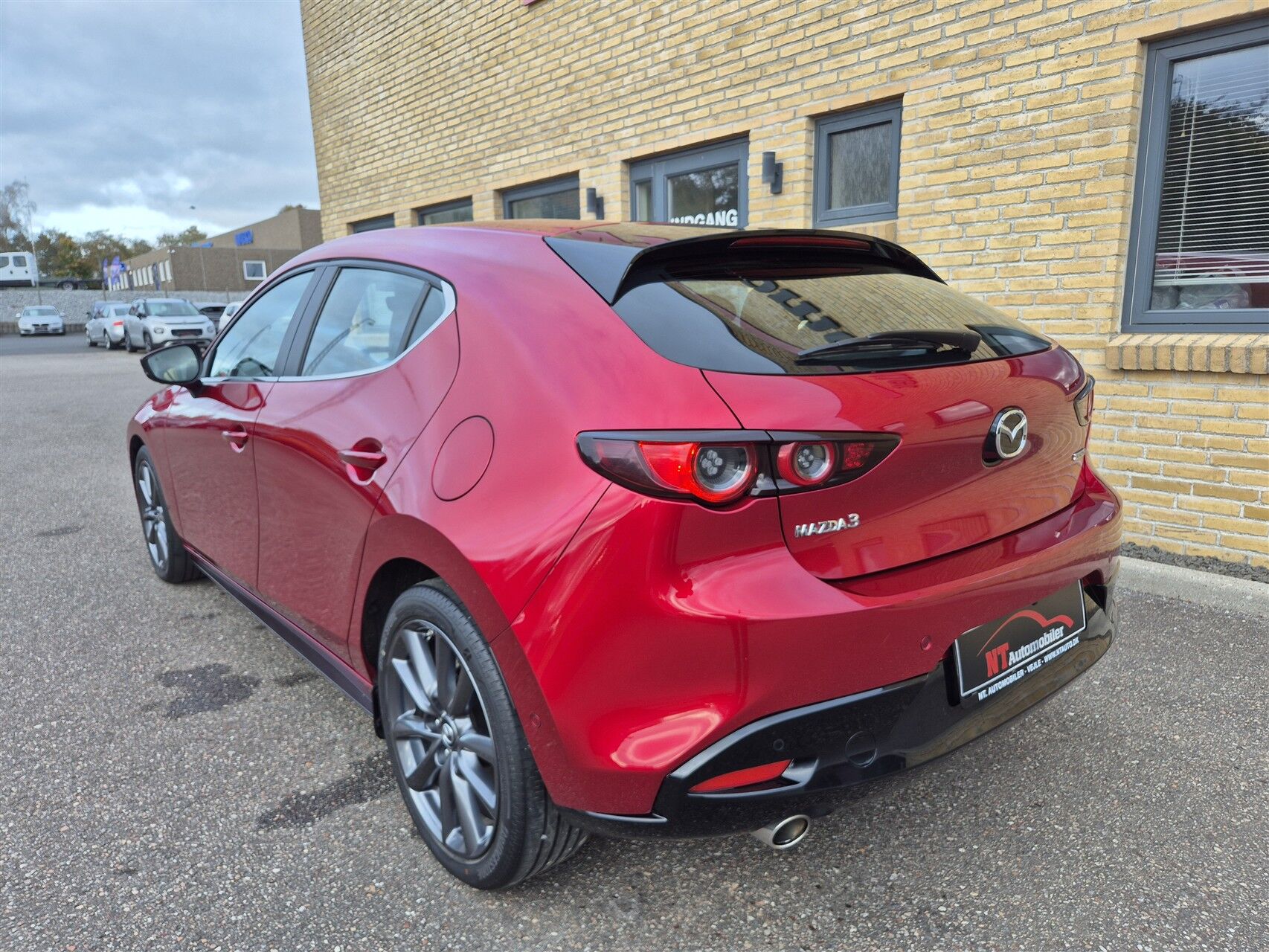 Billede af Mazda 3 2,0 Skyactiv-G  Mild hybrid Sky m. Technology Pack 122HK 5d 6g Aut.