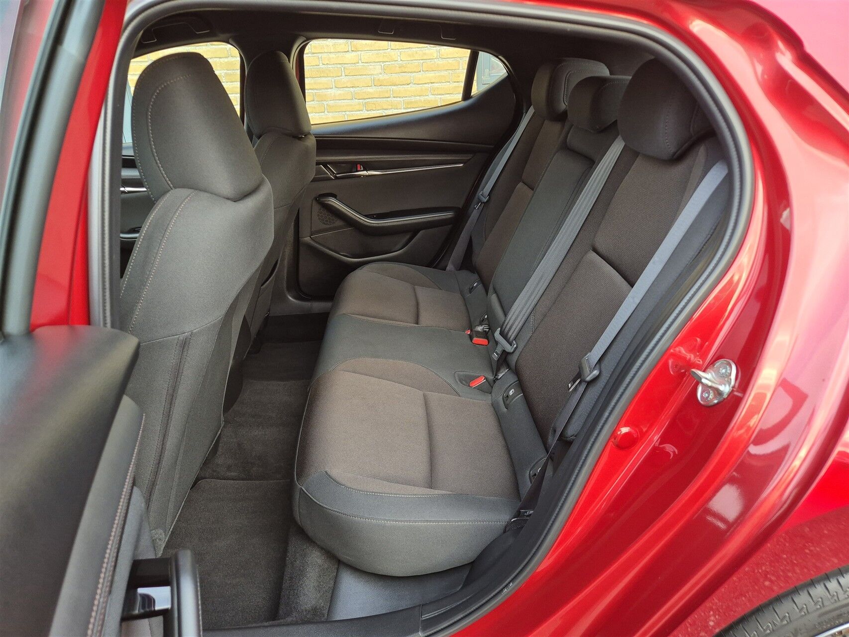 Billede af Mazda 3 2,0 Skyactiv-G  Mild hybrid Sky m. Technology Pack 122HK 5d 6g Aut.