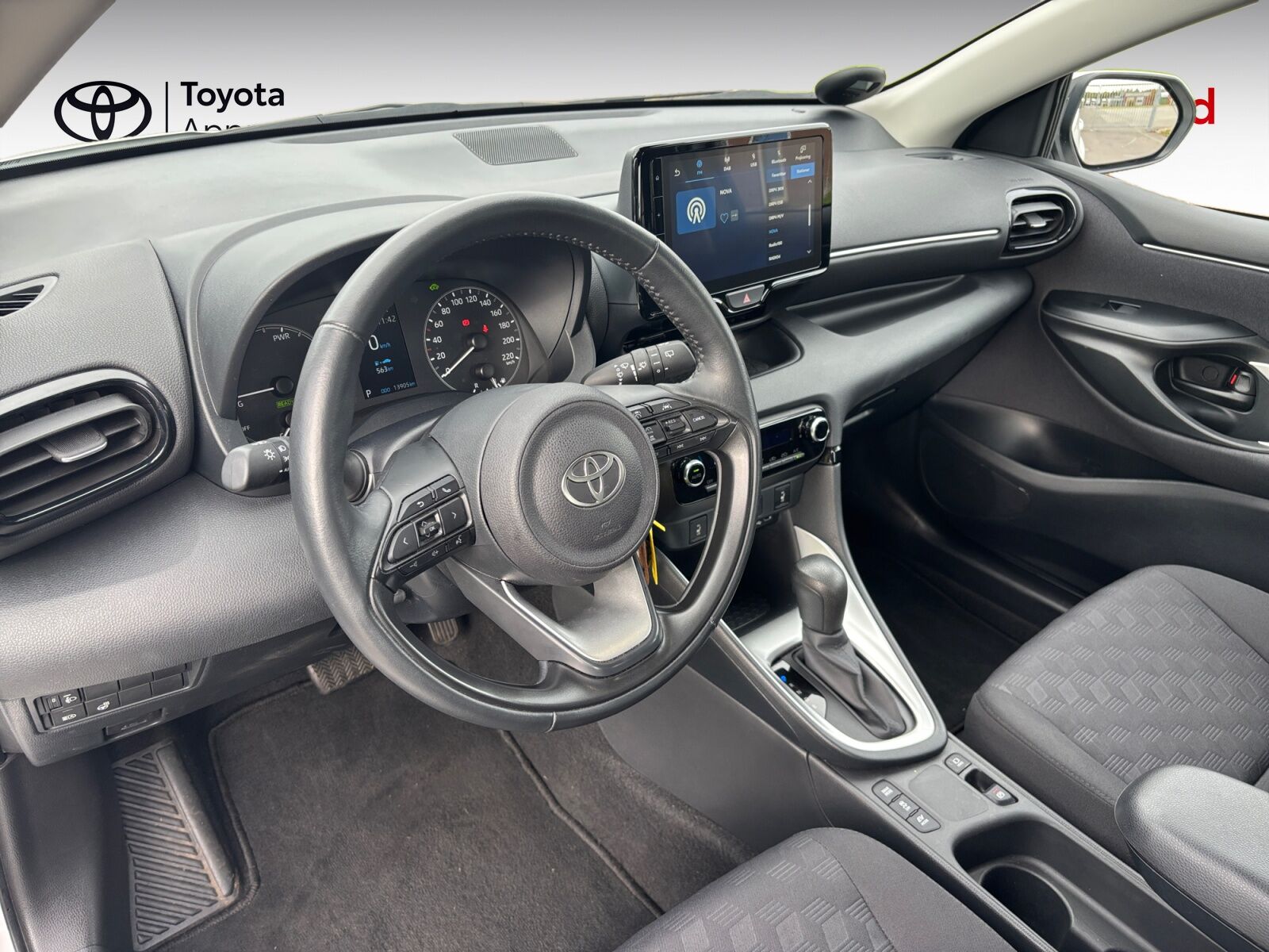 Billede af Toyota Yaris 1,5 Hybrid Essential 116HK 5d Trinl. Gear