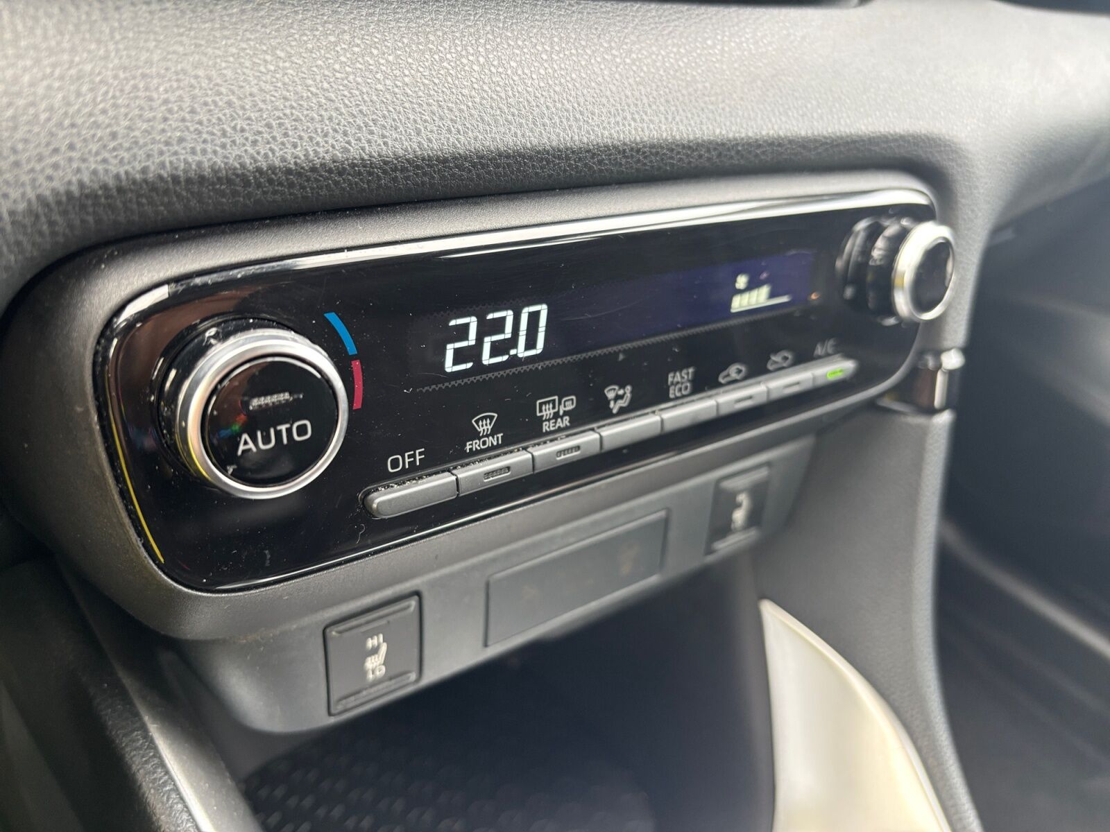 Billede af Toyota Yaris 1,5 Hybrid Essential 116HK 5d Trinl. Gear