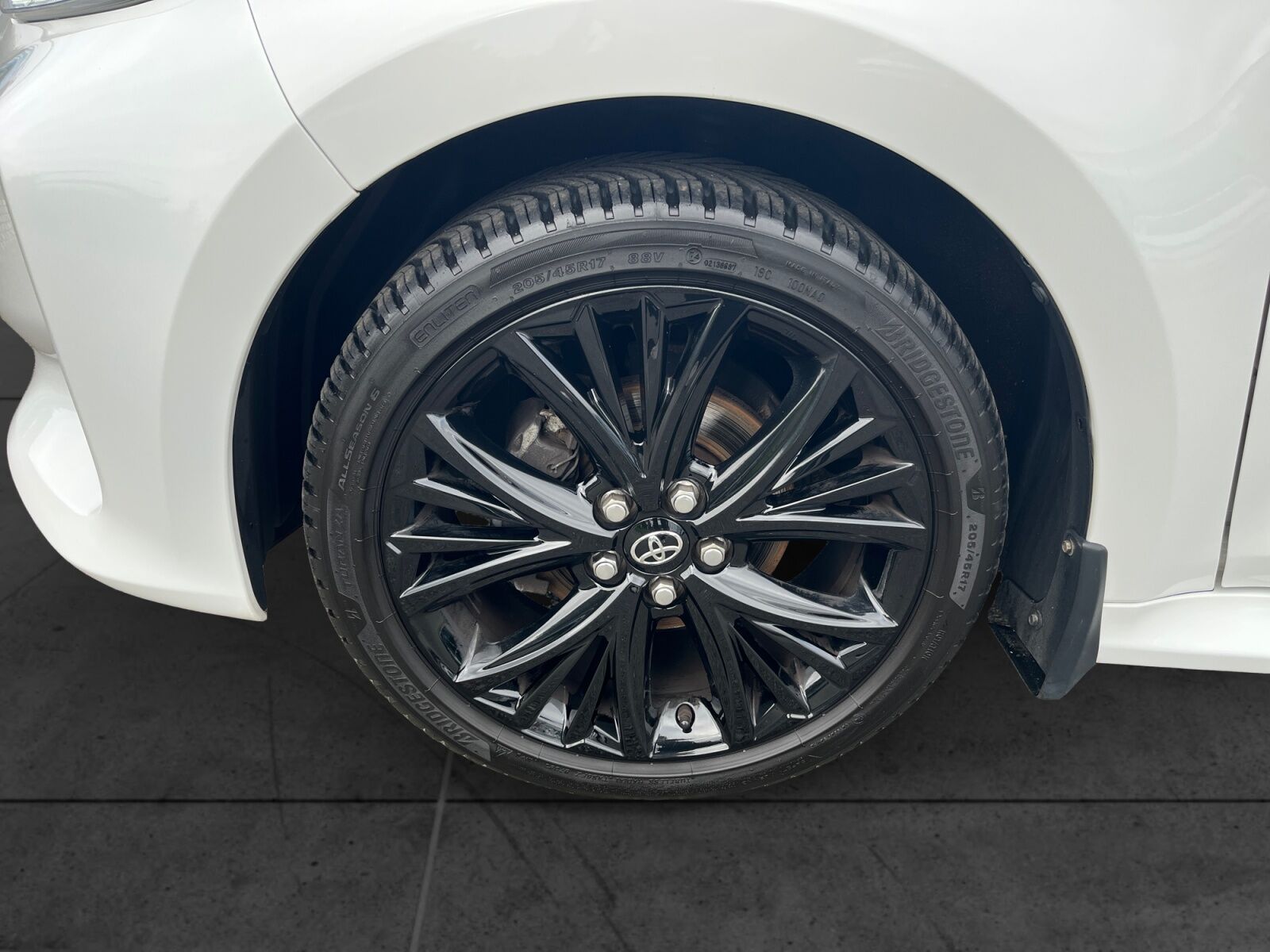 Billede af Toyota Yaris 1,5 VVT-I Active Technology 125HK 5d 6g