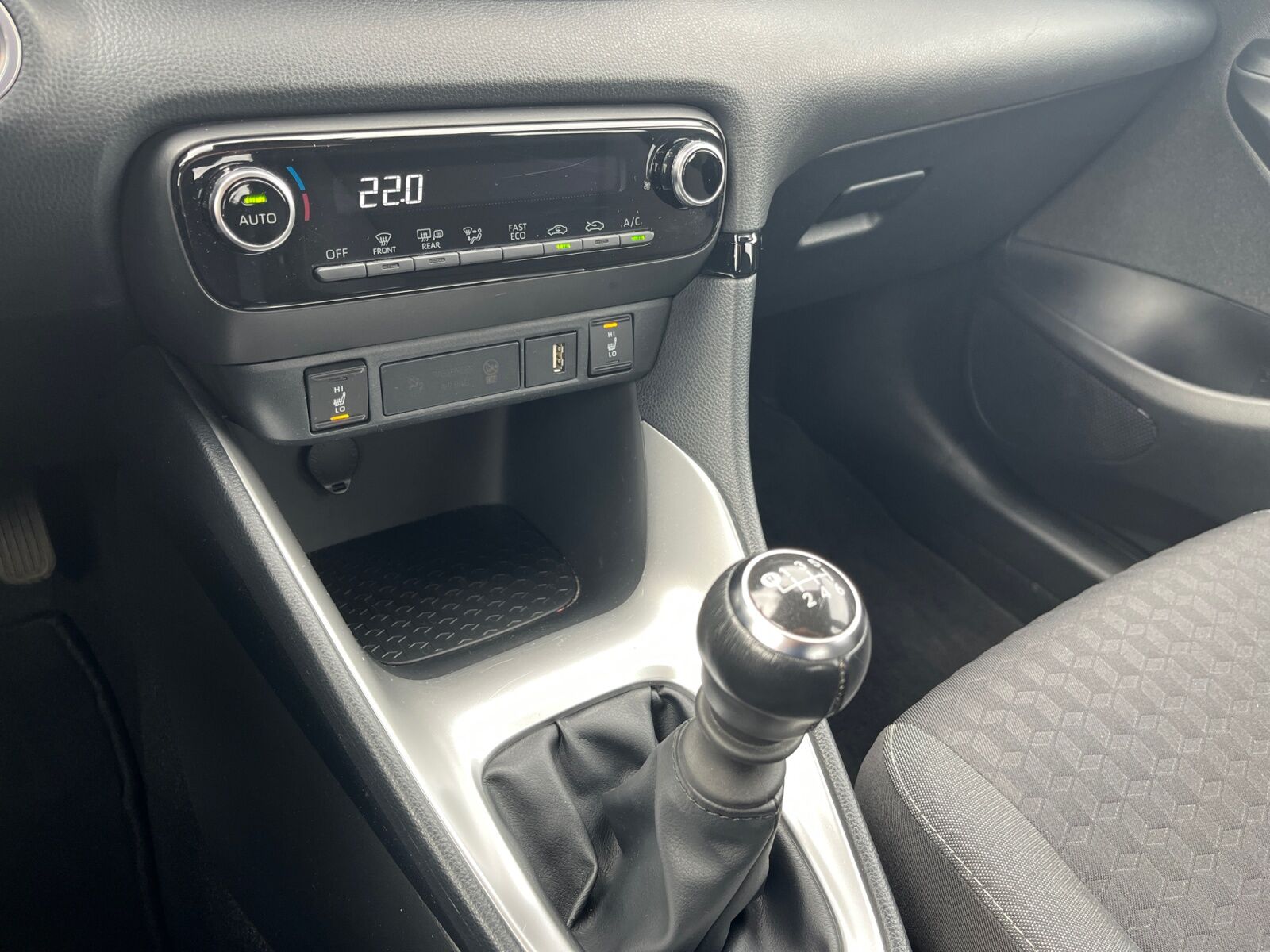 Billede af Toyota Yaris 1,5 VVT-I Active Technology 125HK 5d 6g