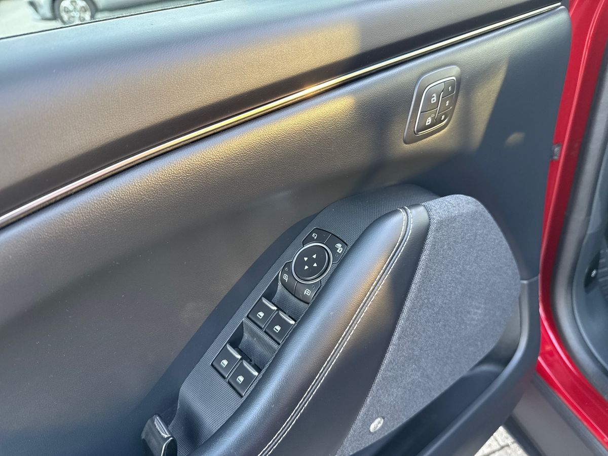 Billede af Ford Mustang Mach-E EL UR 294HK 5d Aut.