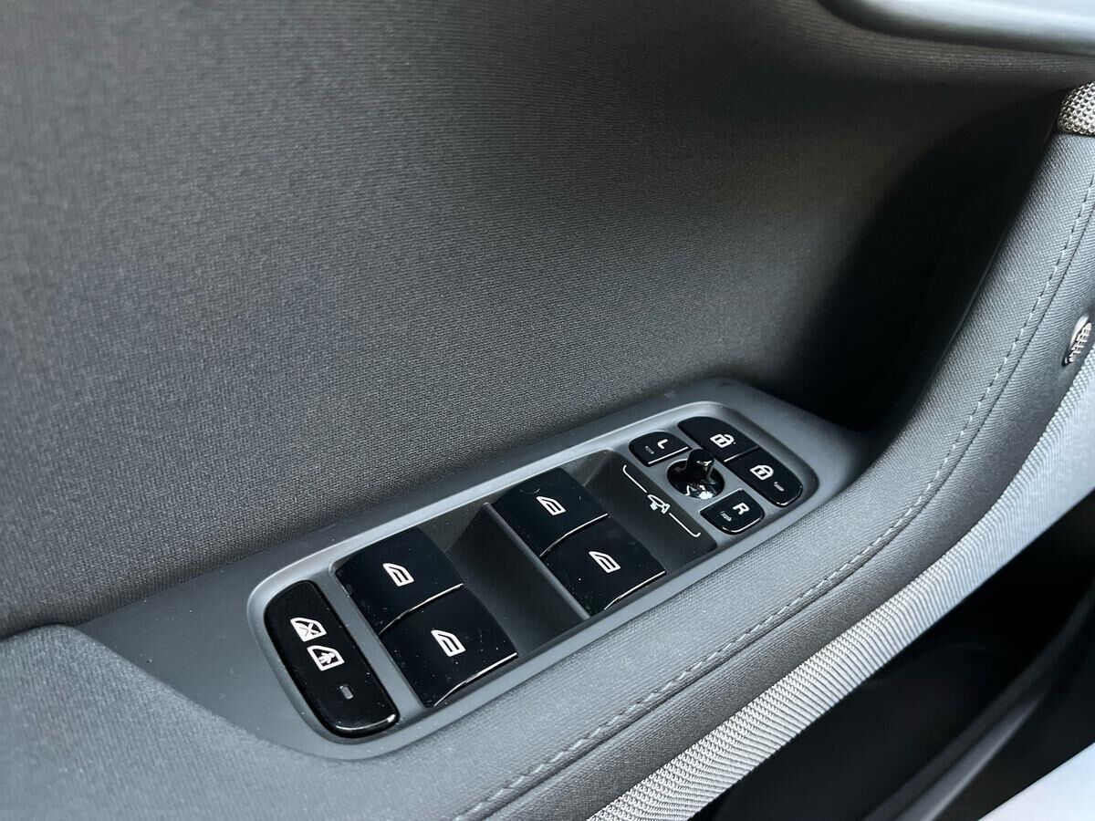 Billede af Polestar 2 EL Long Range Single motor Plus 231HK 5d Aut.