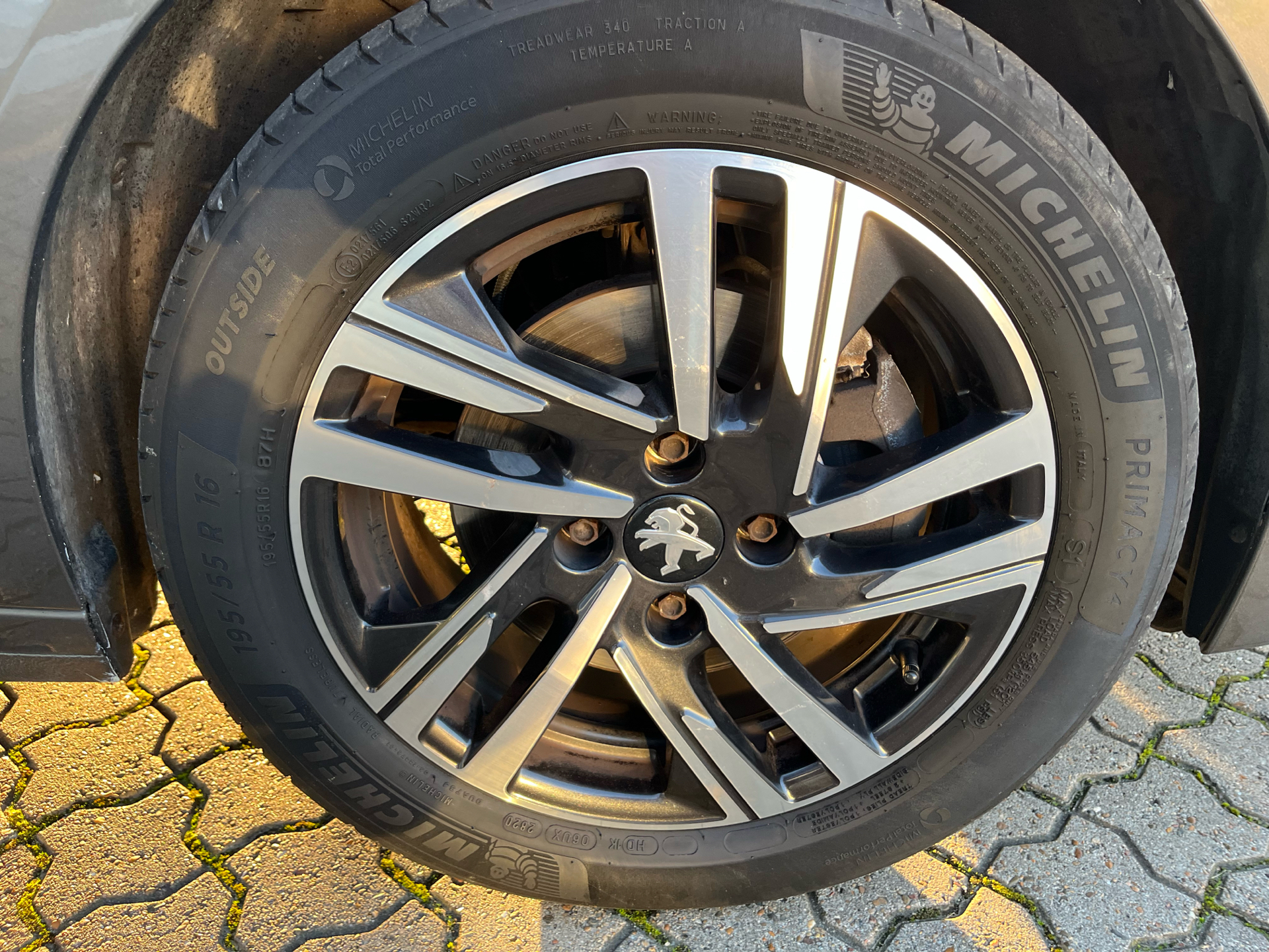 Billede af Peugeot 208 1,5 BlueHDi Edition 210+ 102HK 5d 6g