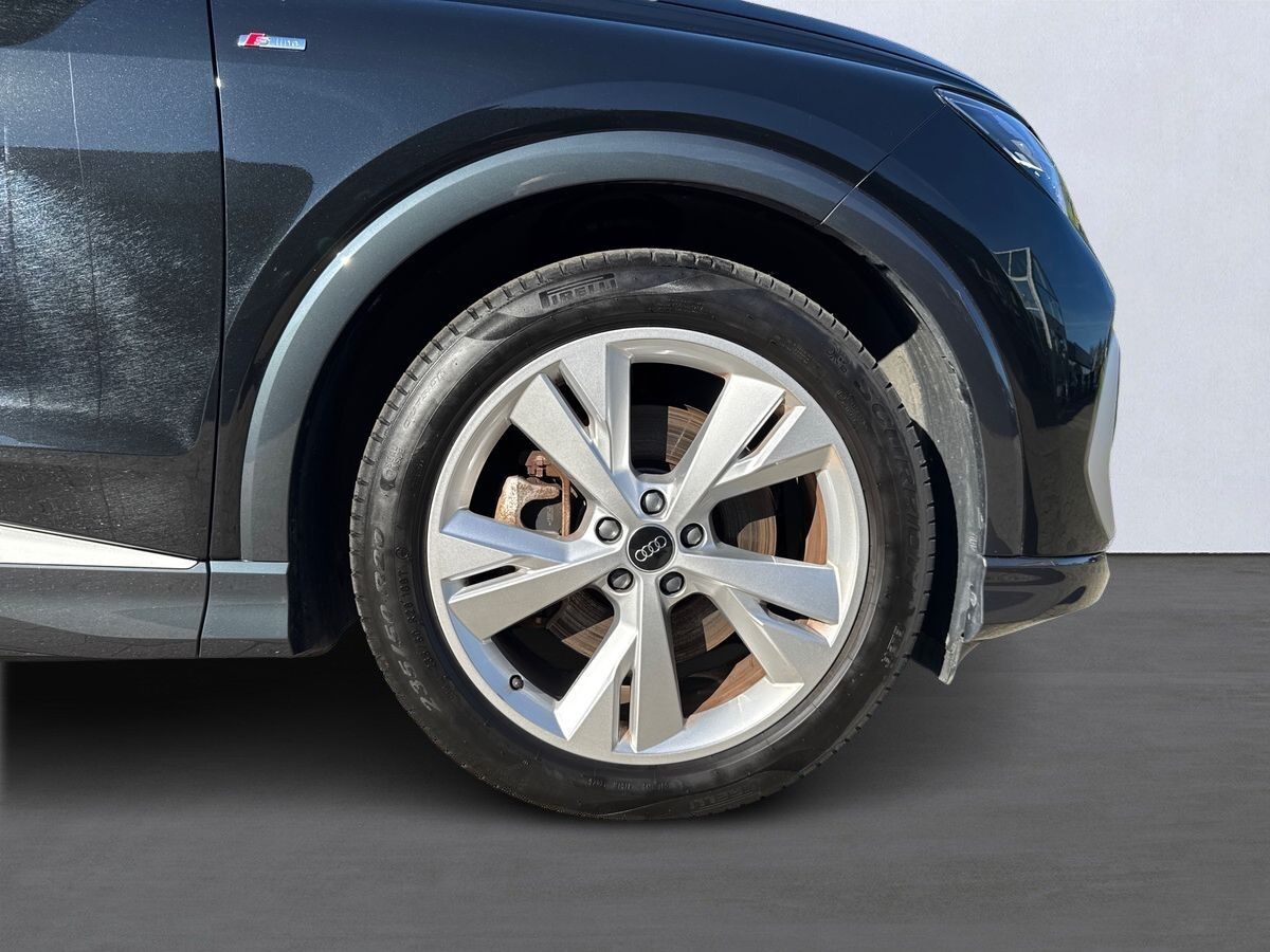 Billede af Audi Q4 45 E-tron Ultra 286HK 5d Aut.