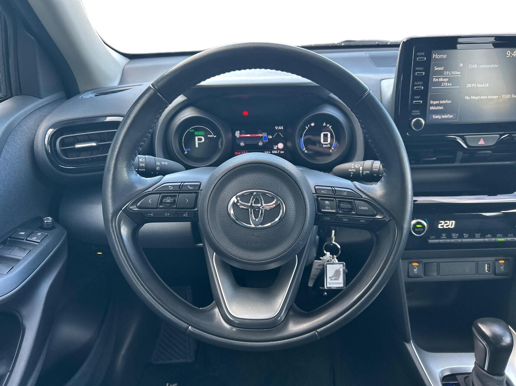 Billede af Toyota Yaris Cross 1,5 Hybrid Essential Comfort 116HK 5d Trinl. Gear