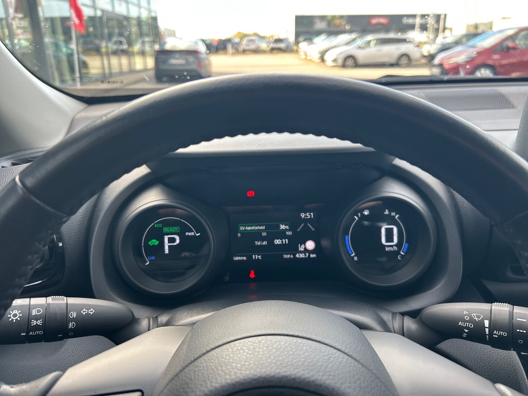 Billede af Toyota Yaris Cross 1,5 Hybrid Essential Comfort 116HK 5d Trinl. Gear