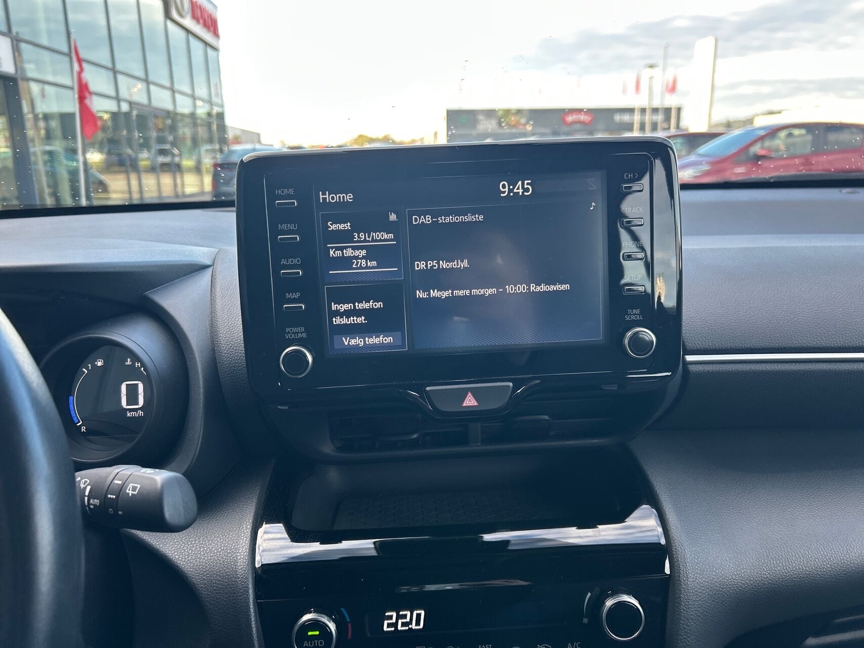 Billede af Toyota Yaris Cross 1,5 Hybrid Essential Comfort 116HK 5d Trinl. Gear