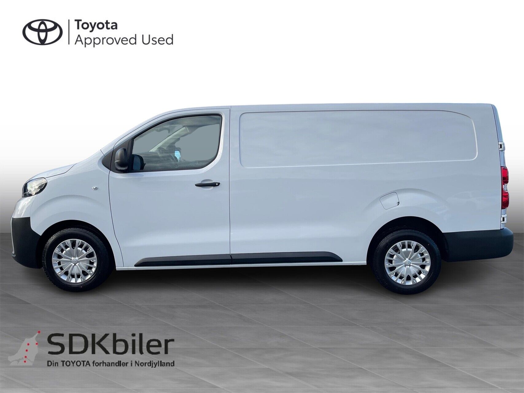 Billede af Toyota Proace Long 2,0 D Comfort Master m/Alm adskillelse - SmartCargo 144HK Van 8g Aut.