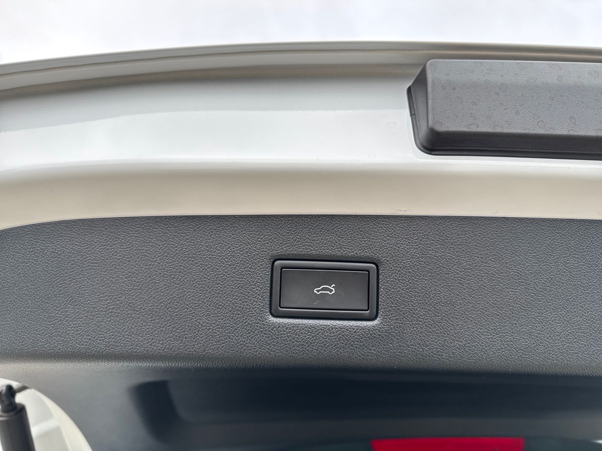 Billede af Ford Explorer EL UR Premium AWD 340HK 5d Aut.