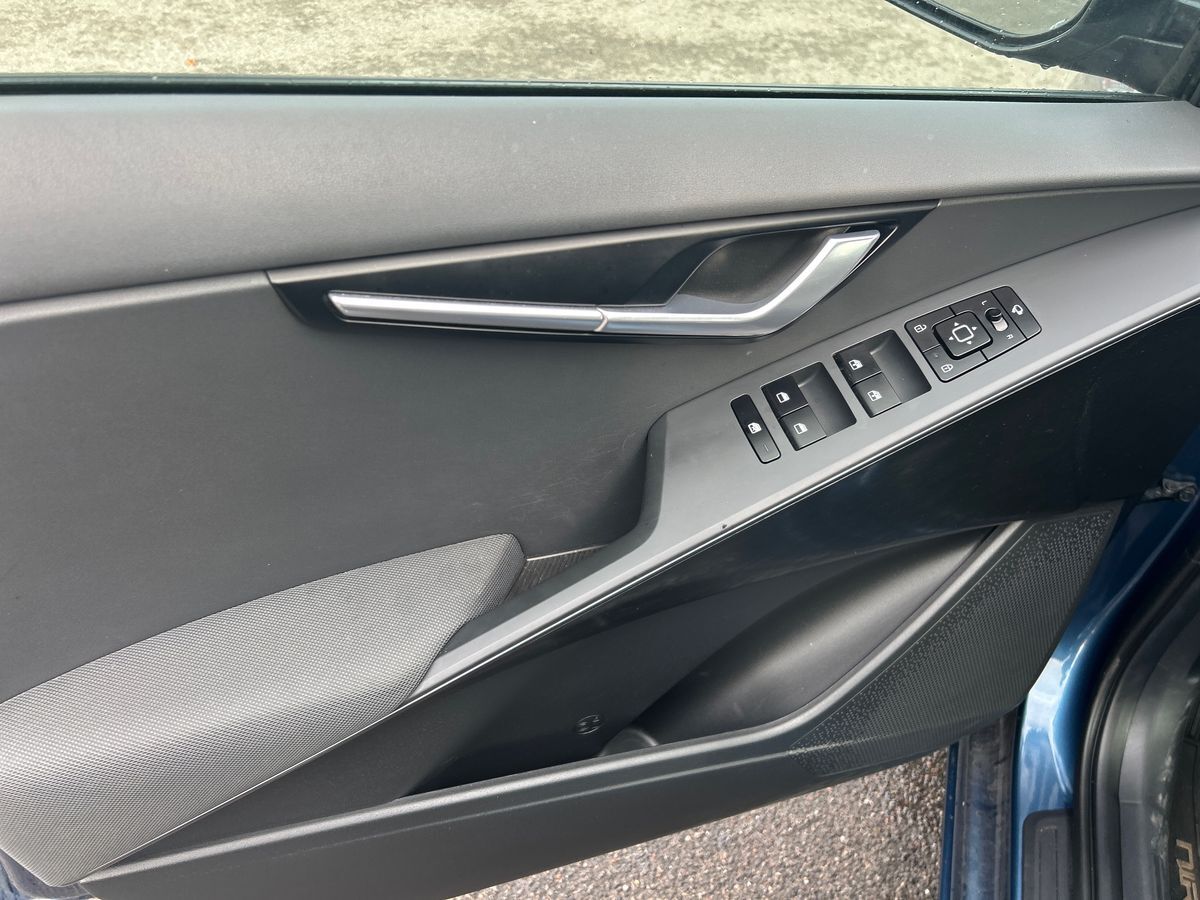 Billede af Kia Niro 1,6 GDI PHEV  Plugin-hybrid Prestige DCT 183HK 5d 6g Aut.