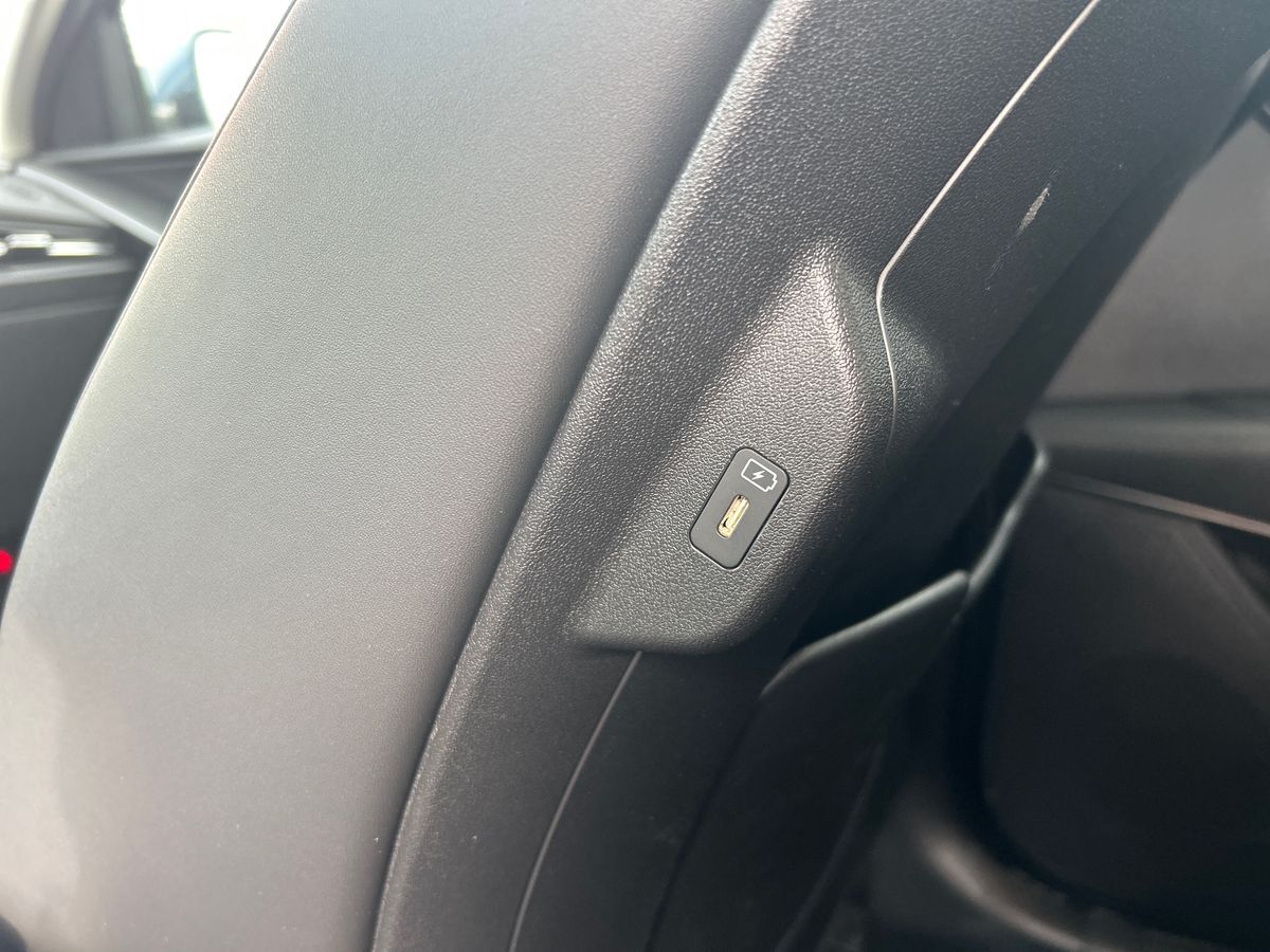 Billede af Kia Niro 1,6 GDI PHEV  Plugin-hybrid Prestige DCT 183HK 5d 6g Aut.