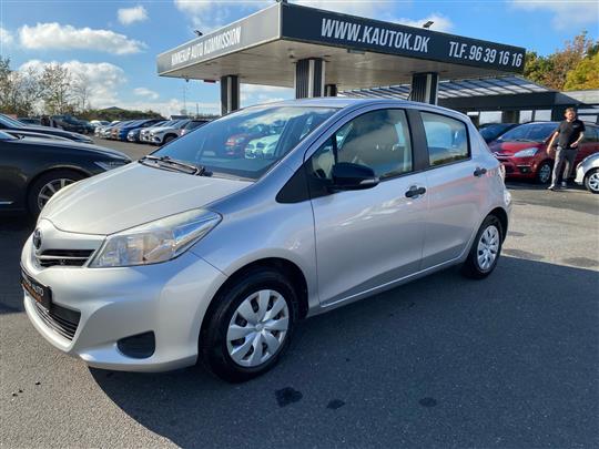 Toyota Yaris 1,0 VVT-I T1 69HK 5d