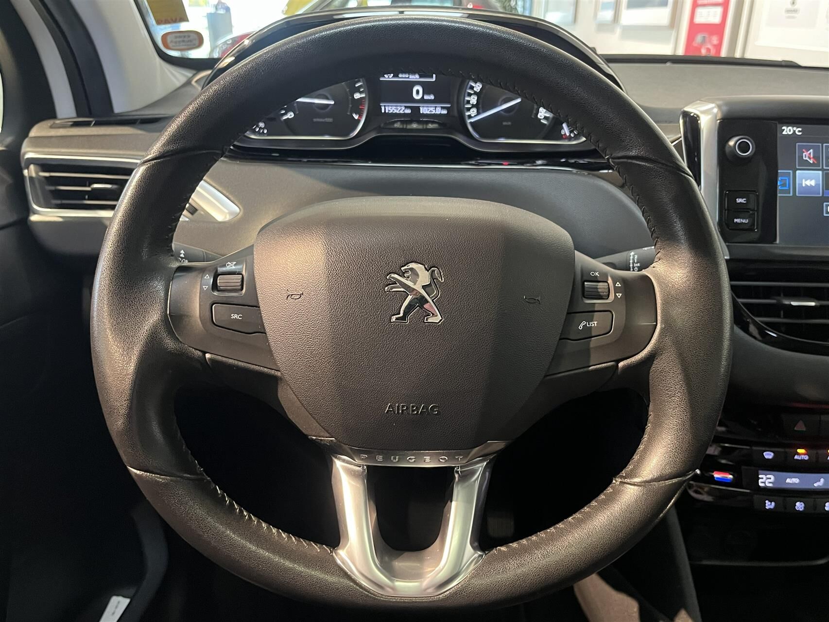 Billede af Peugeot 208 1,2 VTi Allure Sky 82HK 5d
