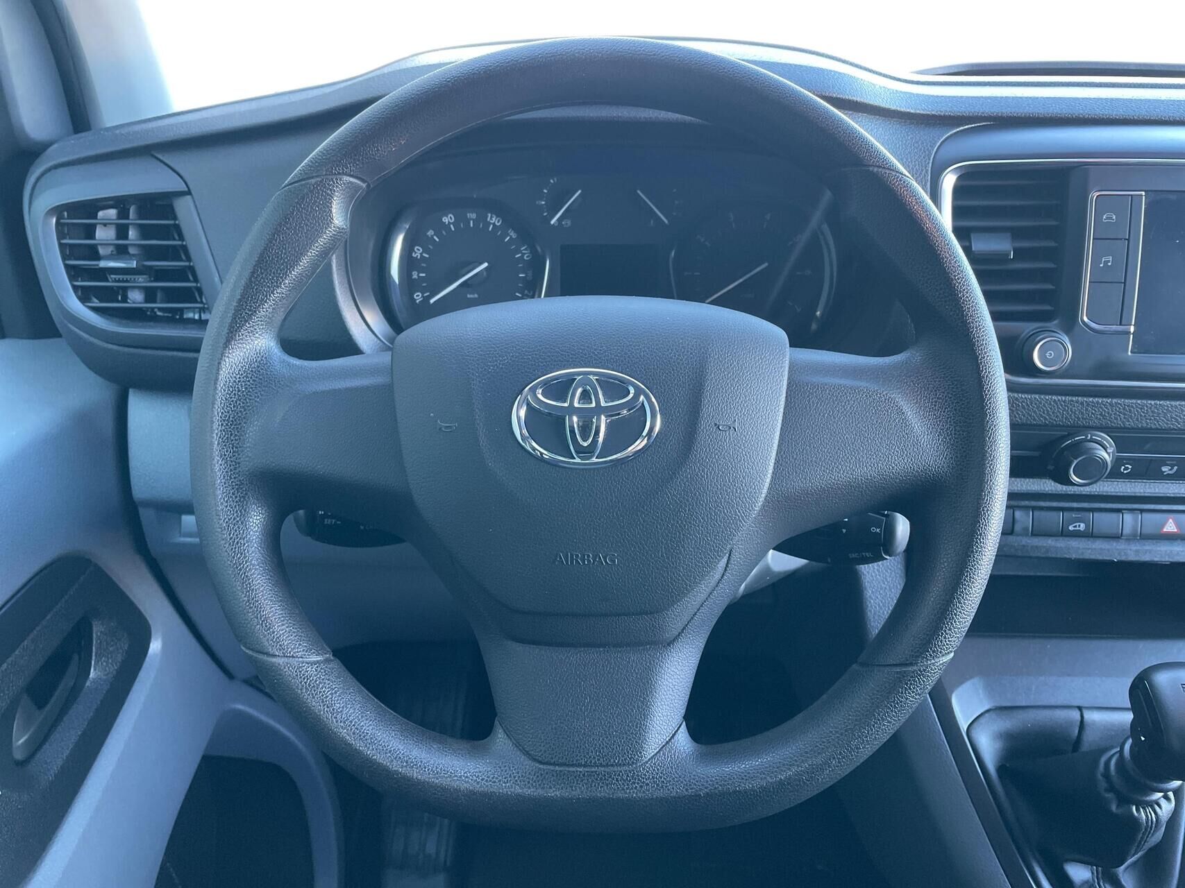 Billede af Toyota Proace Medium 1,5 D Comfort 120HK Van 6g