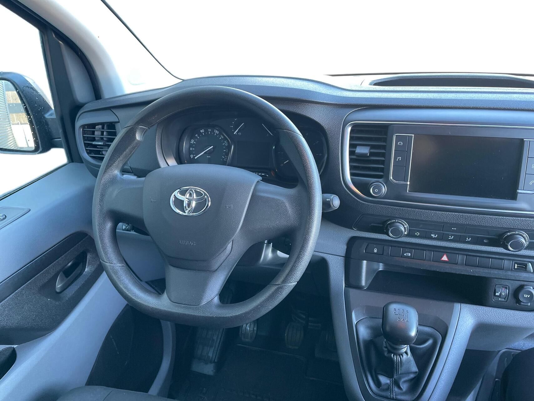 Billede af Toyota Proace Medium 1,5 D Comfort 120HK Van 6g