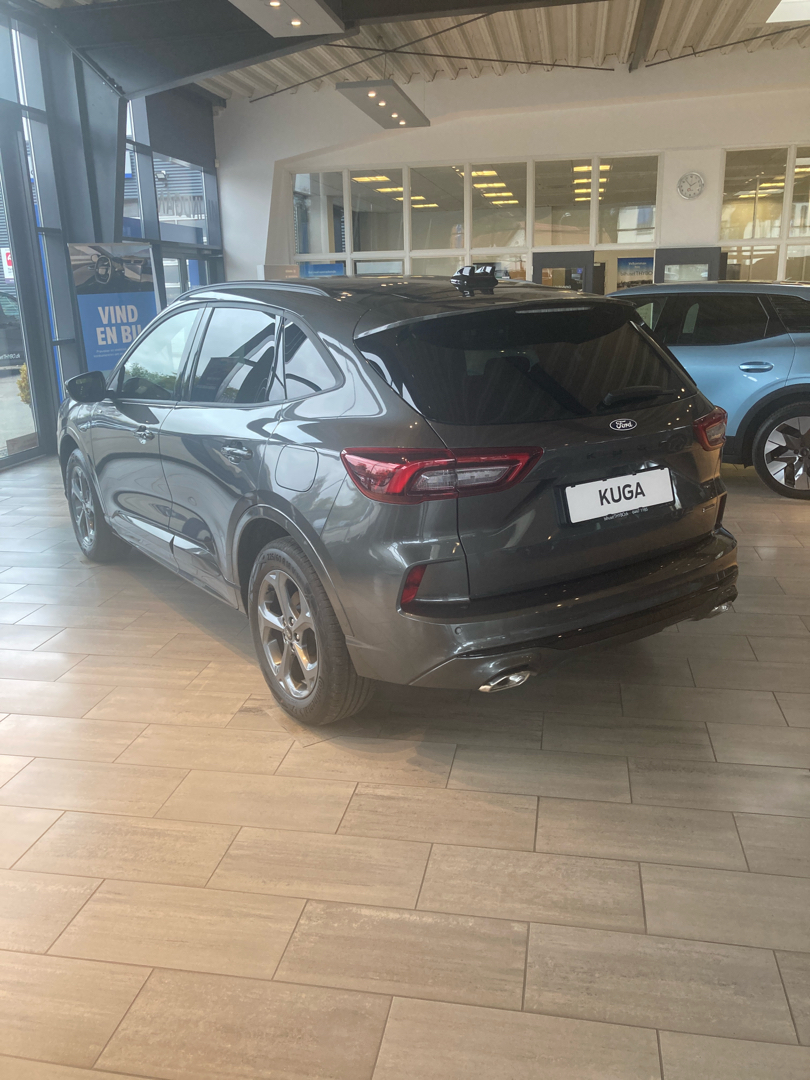 Billede af Ford Kuga 2,5 Plugin-hybrid ST-Line X CVT 243HK 5d Aut.