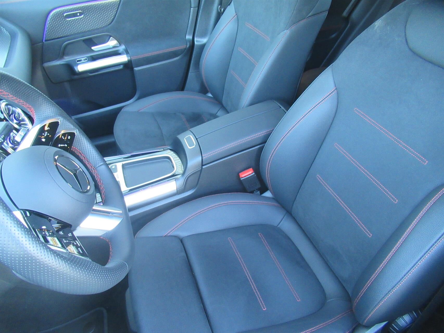 Billede af Mercedes-Benz EQA 250+ EL AMG Edition 190HK 5d Aut.