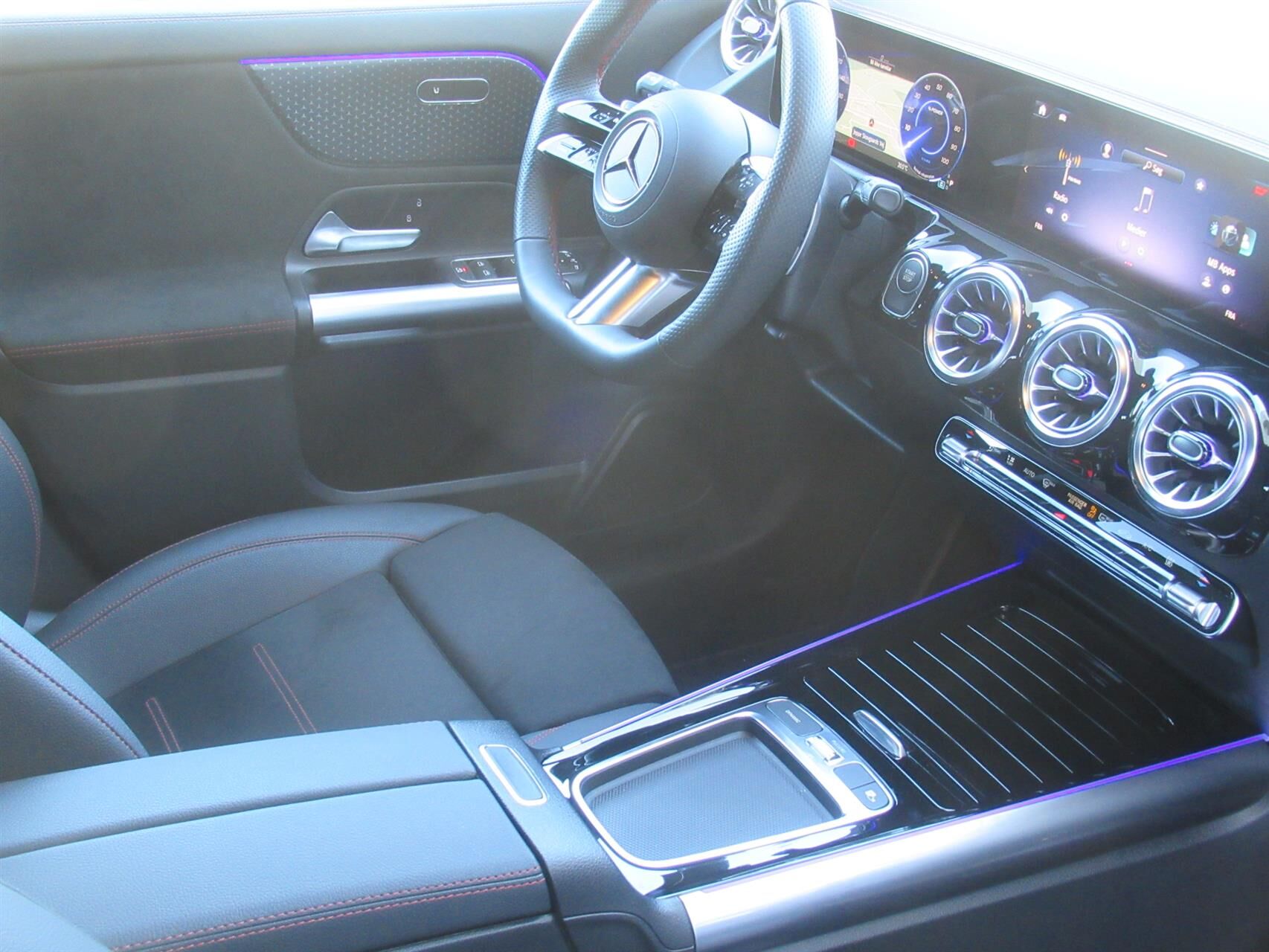 Billede af Mercedes-Benz EQA 250+ EL AMG Edition 190HK 5d Aut.